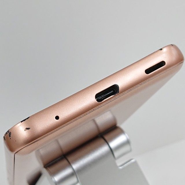 arrows We FCG01 au ローズゴールド 送料無料 本体 c17463 - メルカリ
