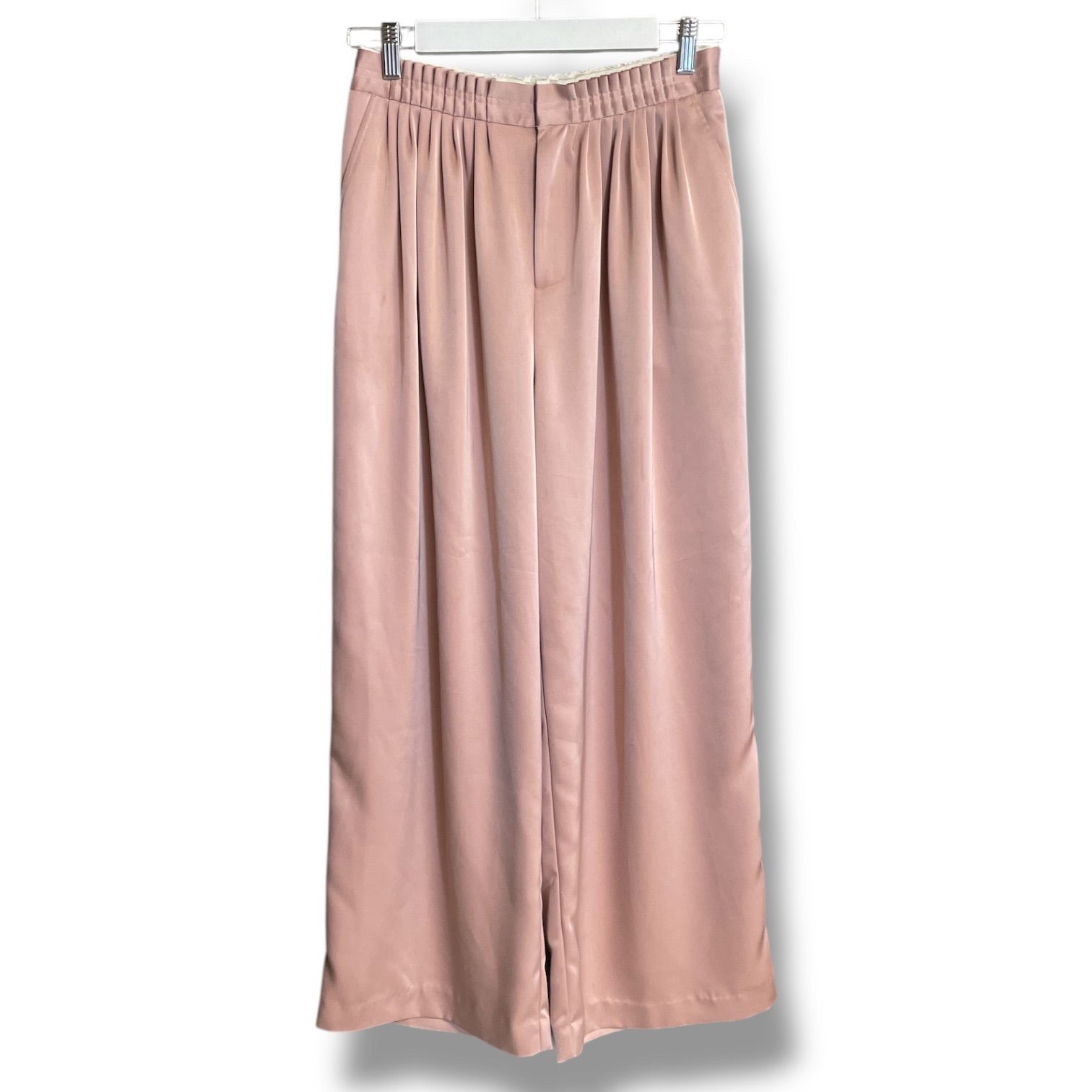 MACHATT マチャット サテンタックパンツ ワイドパンツ サテン 光沢