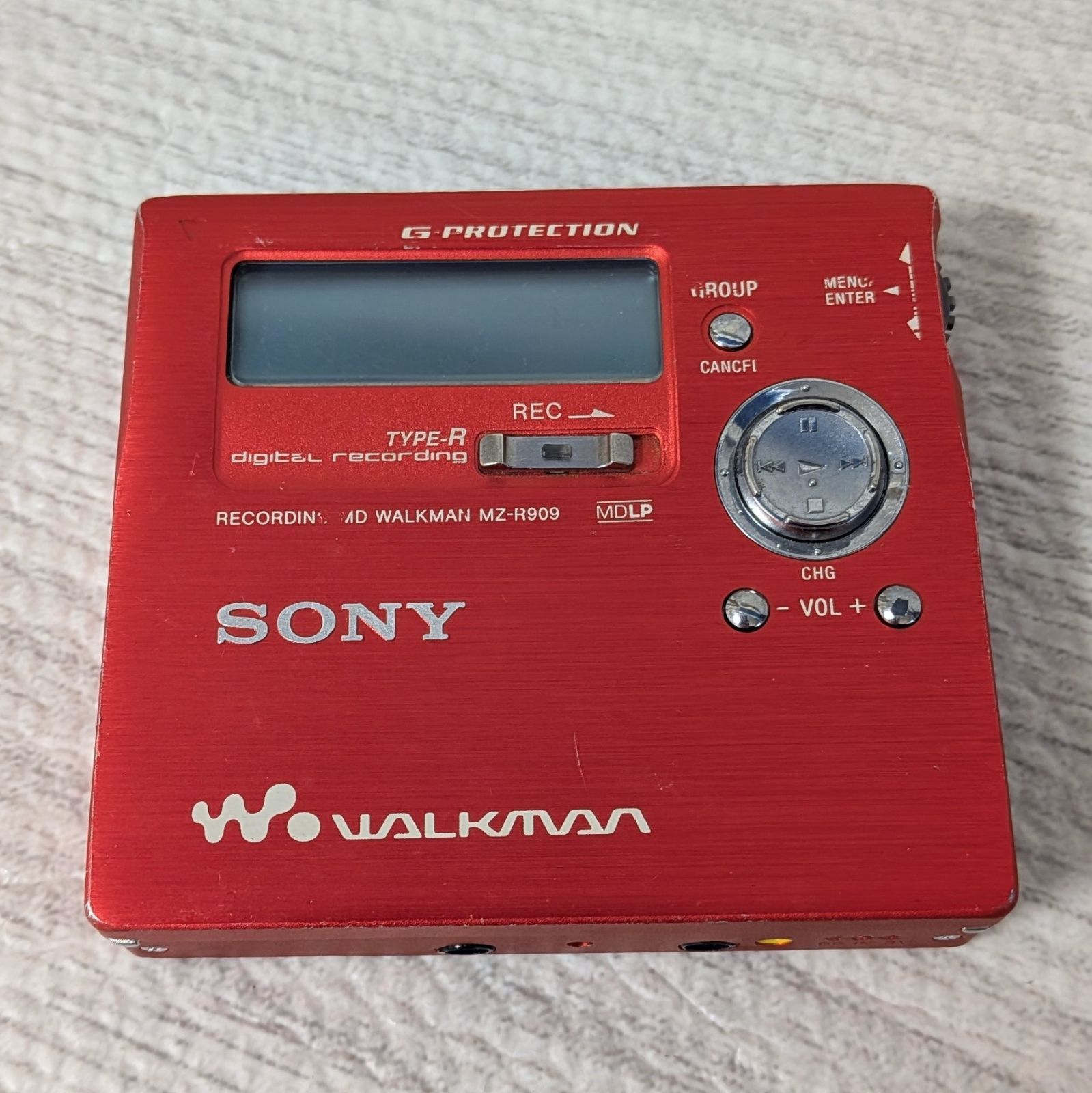 SONY ソニー MZ-R909 MDプレイヤー ジャンク品 レッド 通電確認済 本体