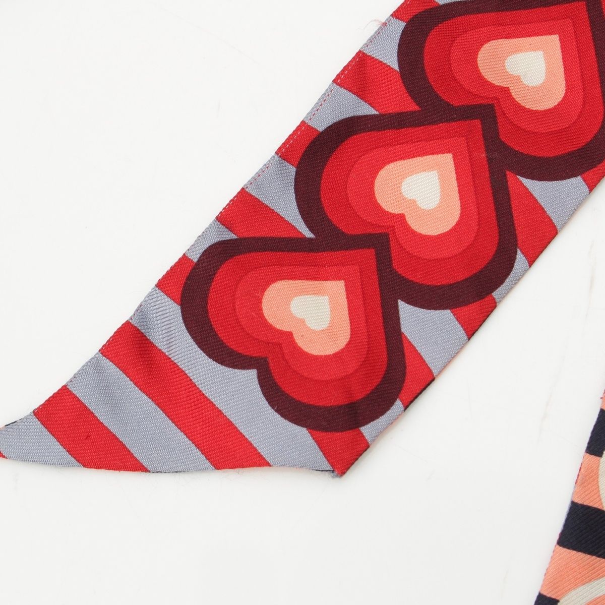 フェンディ シルク ラッピー バレンタイン限定 ハート ＆ マンマ