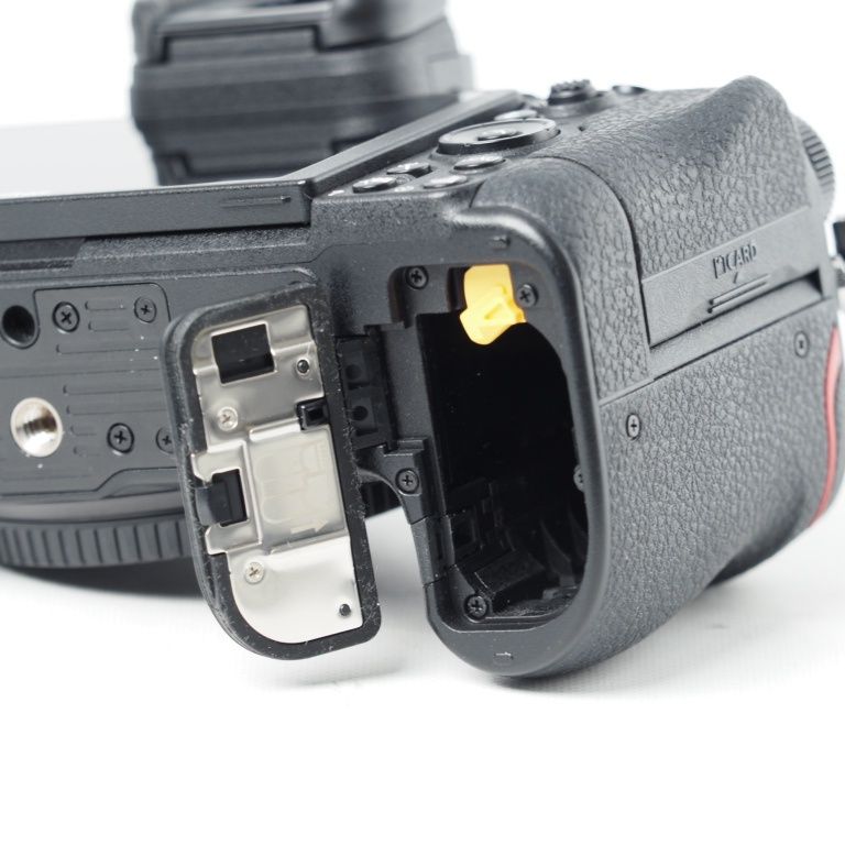 Nikon ニコン ミラーレス一眼カメラ Z6II ボディ #14627 - メルカリ