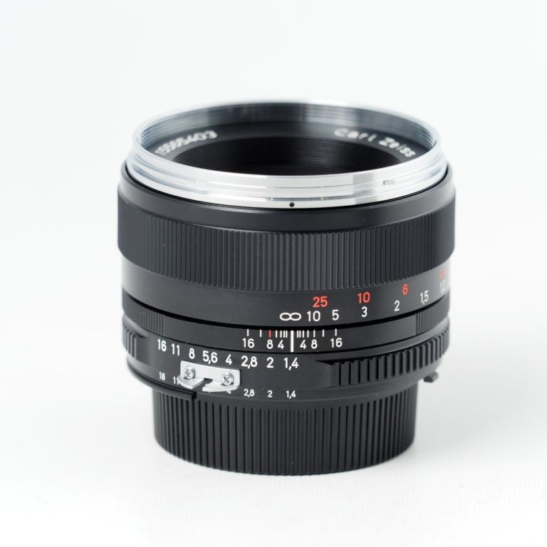 Carl Zeiss Planar T* 50mm F1.4 ZF Nikon ニコン Fマウント用