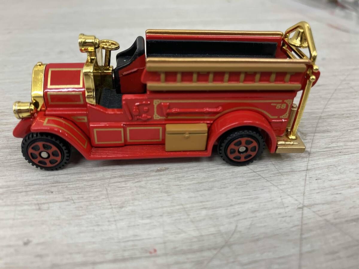 トミカ ビッグシティ・ヴィｰクル ファイヤｰエンジン(東京ディズニｰシｰ