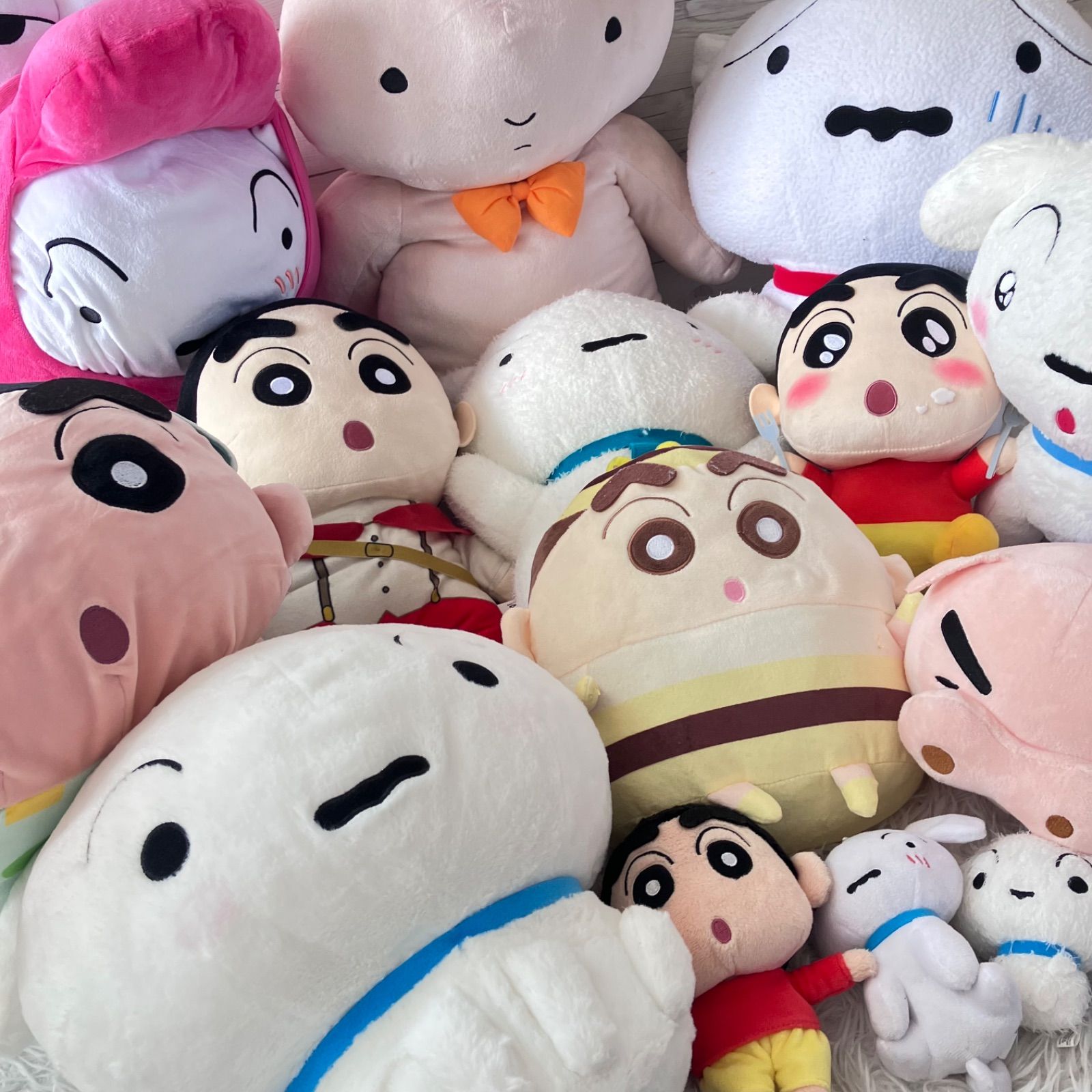クレヨンしんちゃん ぬいぐるみ 大量まとめ売り シロ しんのすけ
