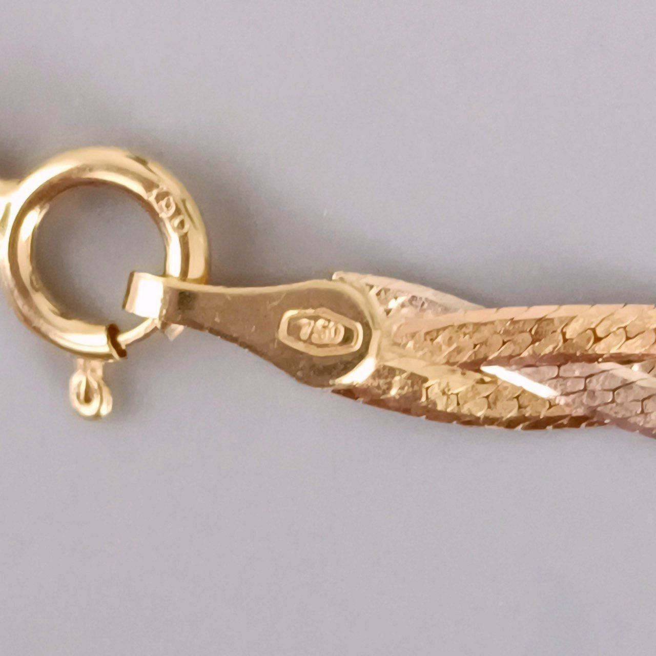 18金 K18 男女兼用 スリーカラーネックレス 4.98g 40.5㎝ Z76 - メルカリ