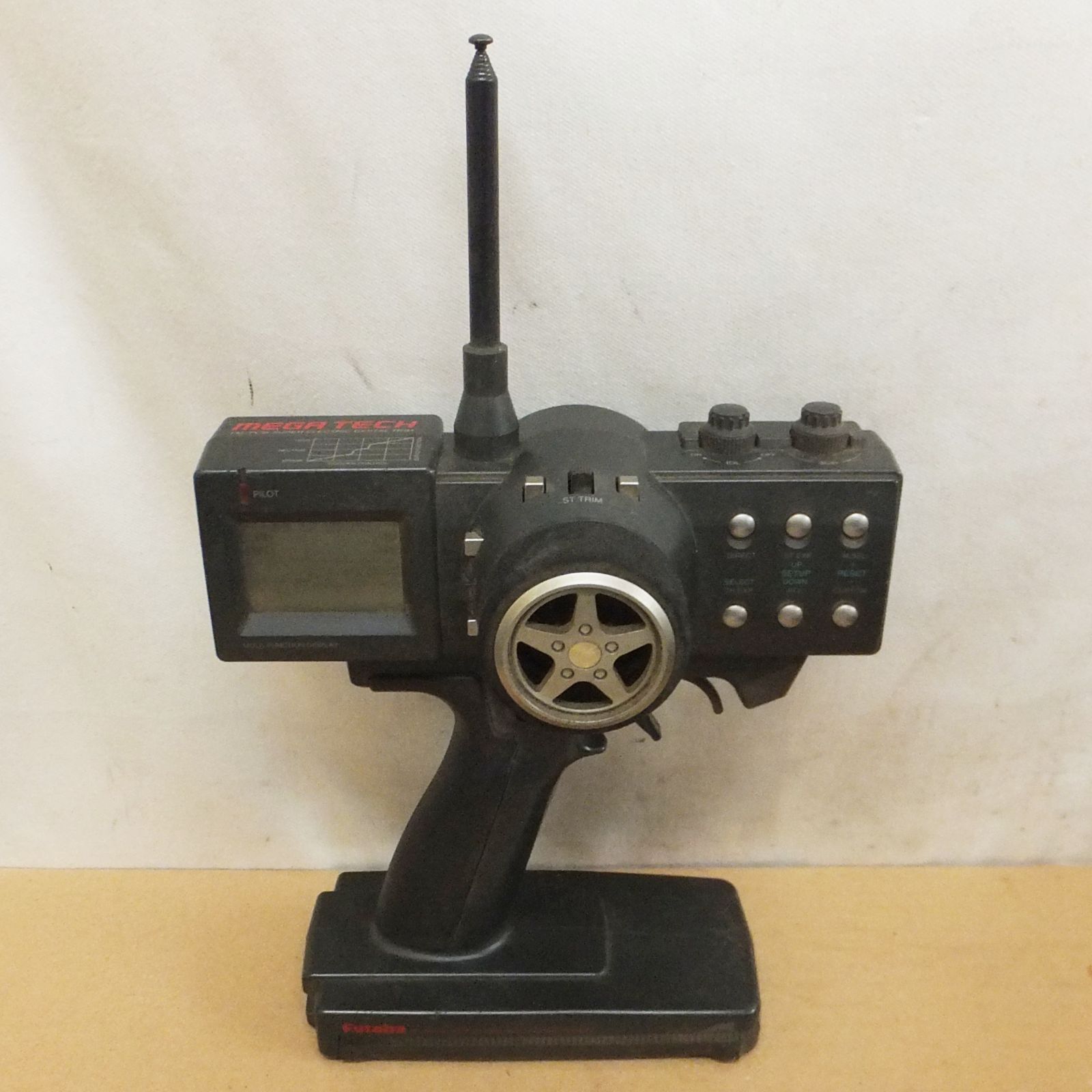 R876【現状特価】Futaba フタバ MEGATECH 3PJ プロポ おまけ付き /10