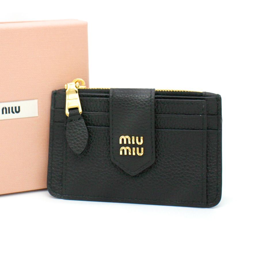 新品未使用】MIU MIU ミュウミュウ (5MC03 ADT7) フラグメントケース