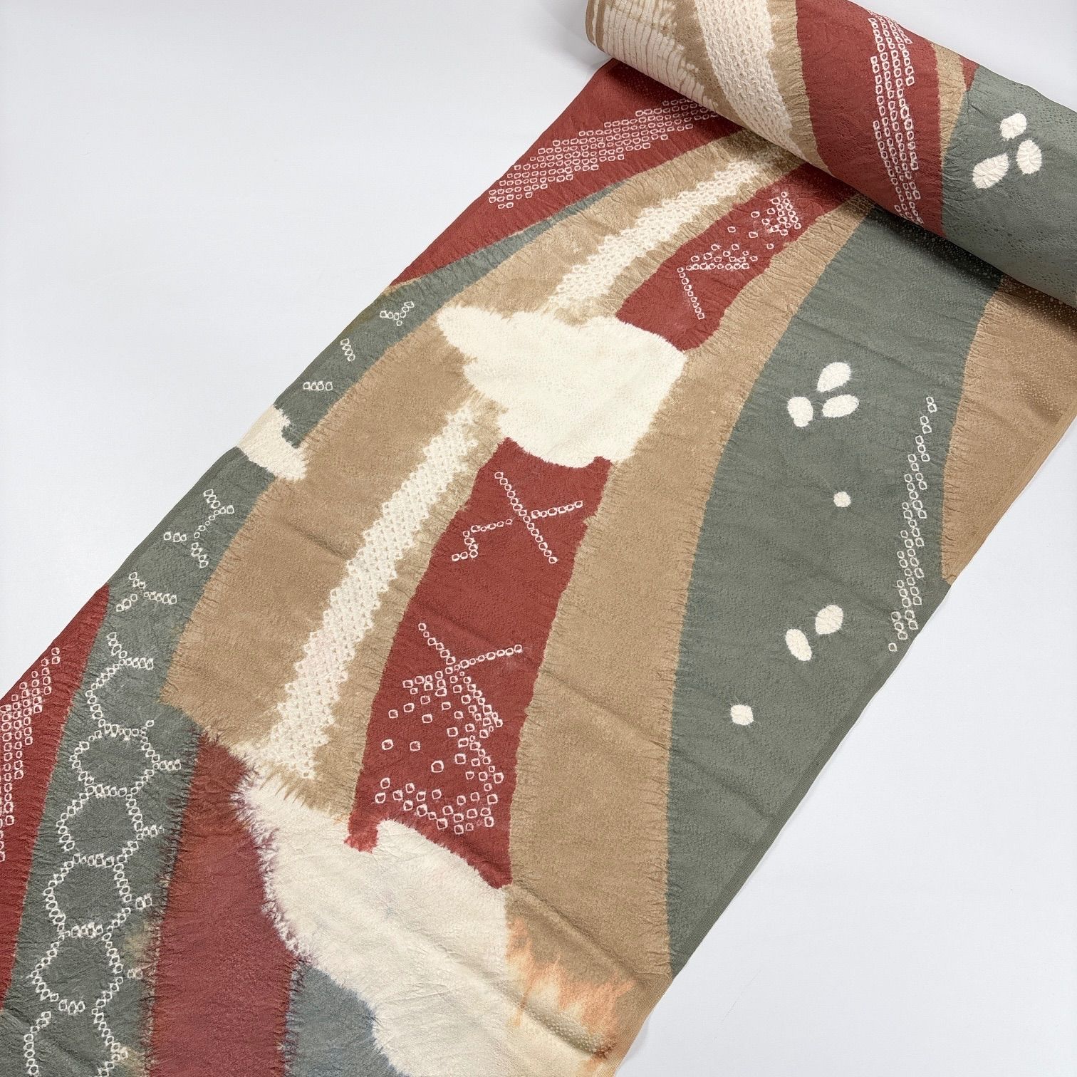 付け下げ 八掛無し 反物 正絹 同梱購入歓迎 リメイク用 和裁練習用