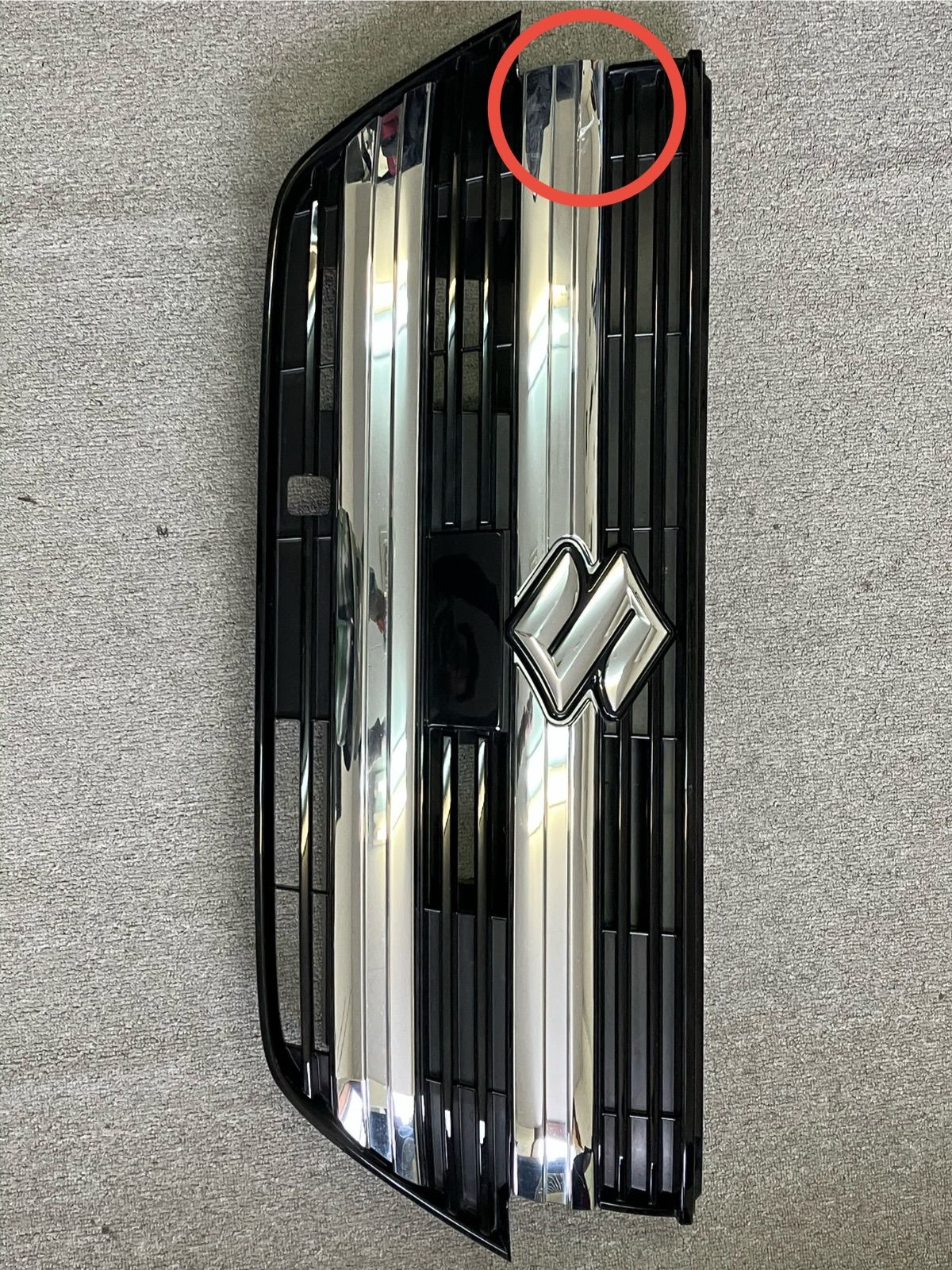 スペーシアカスタム MK54S MK94S フロントグリル カメラ穴あり スズキ