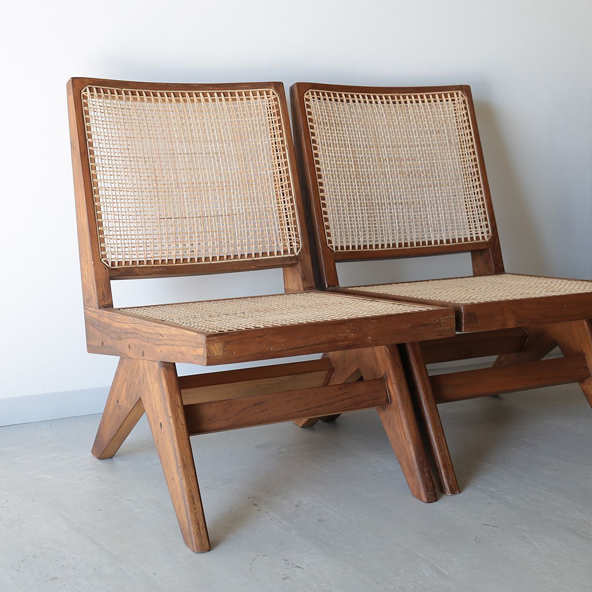 ピエール・ジャンヌレ アームレス イージーチェア 1人 チーク 古材