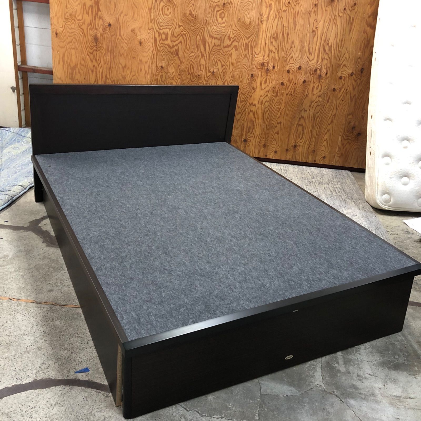 △【値下げ交渉可能】simmons シモンズ ベッドフレーム+マットレス