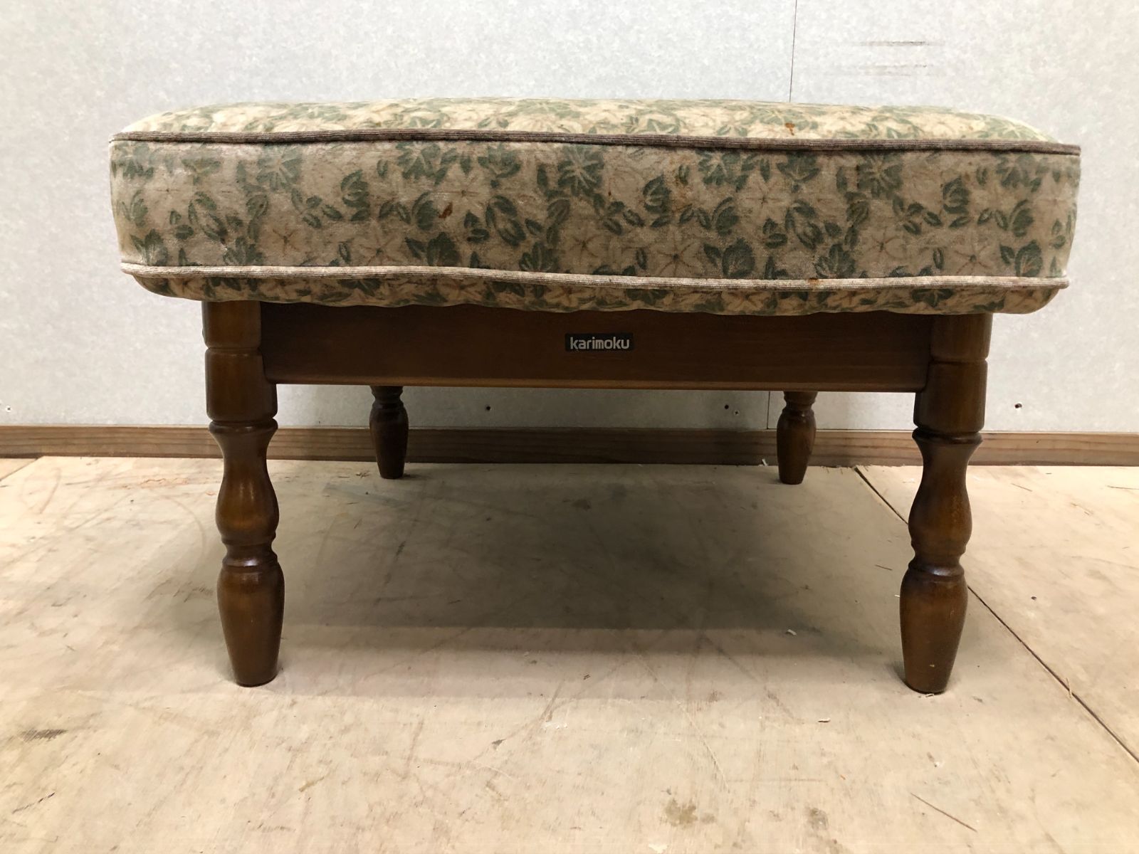 希少・ヴィンテージ】 カリモク家具 karimoku コロニアル オットマン