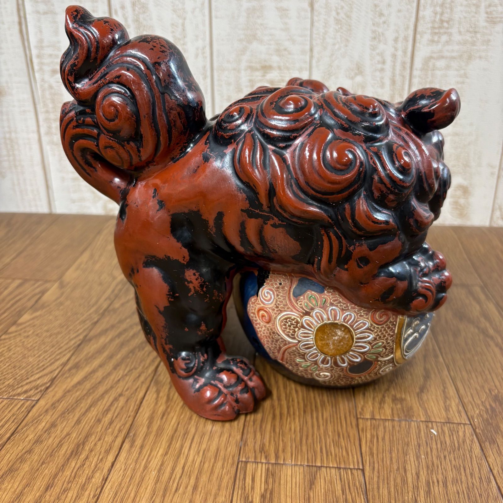 九谷焼 玉乗り獅子 赤獅子 狛犬 置物 陶器 - メルカリ
