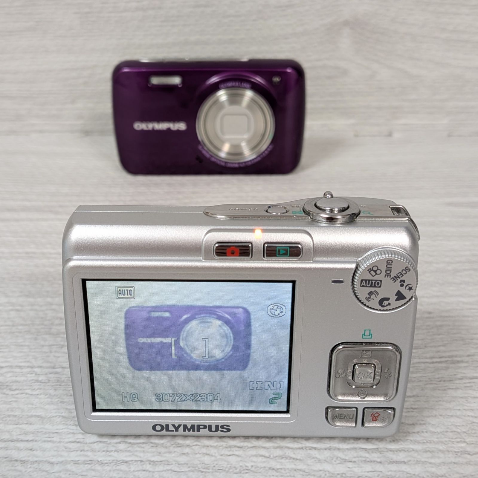 OLYMPUS オリンパス FE-210 シルバー ジャンク品 単3電池駆動 デジカメ