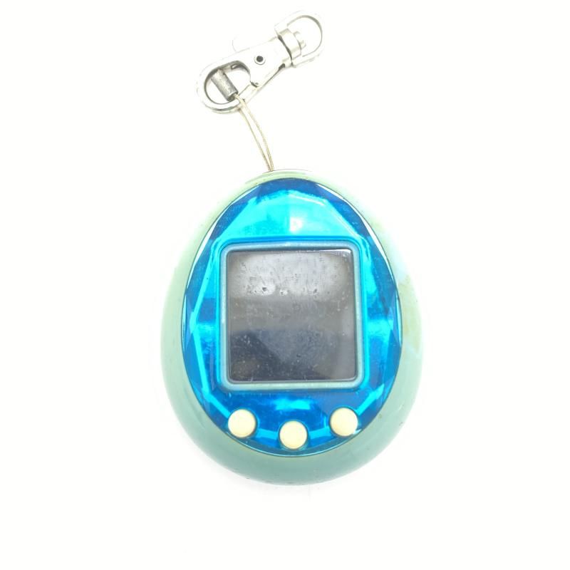 中古】【開封】本体ﾉﾐ 変色有）たまごっちiD ブルー[95] - メルカリ