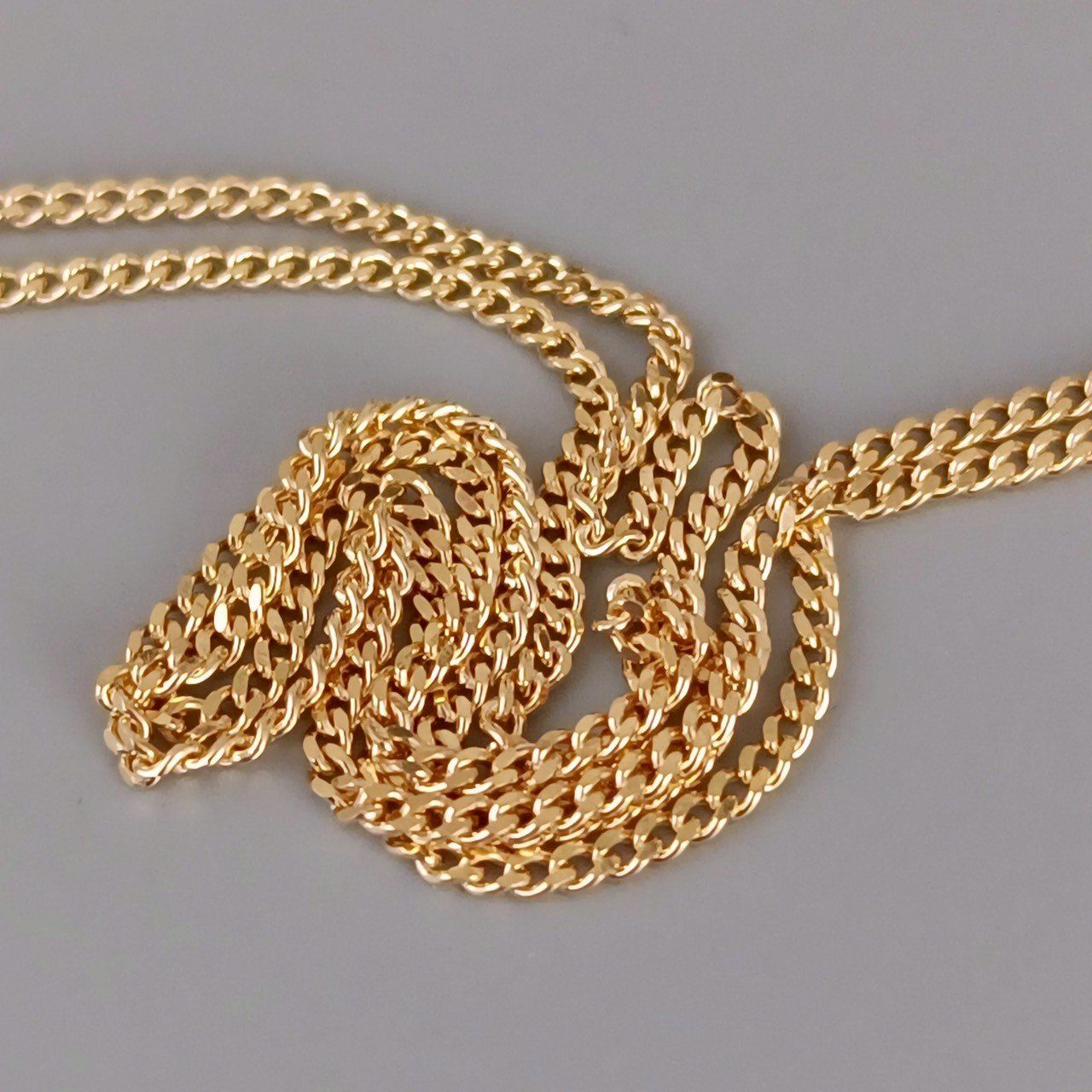 18金 K18 男女兼用 田中貴金属 デザインネックレス 3.9g 41㎝ Z82