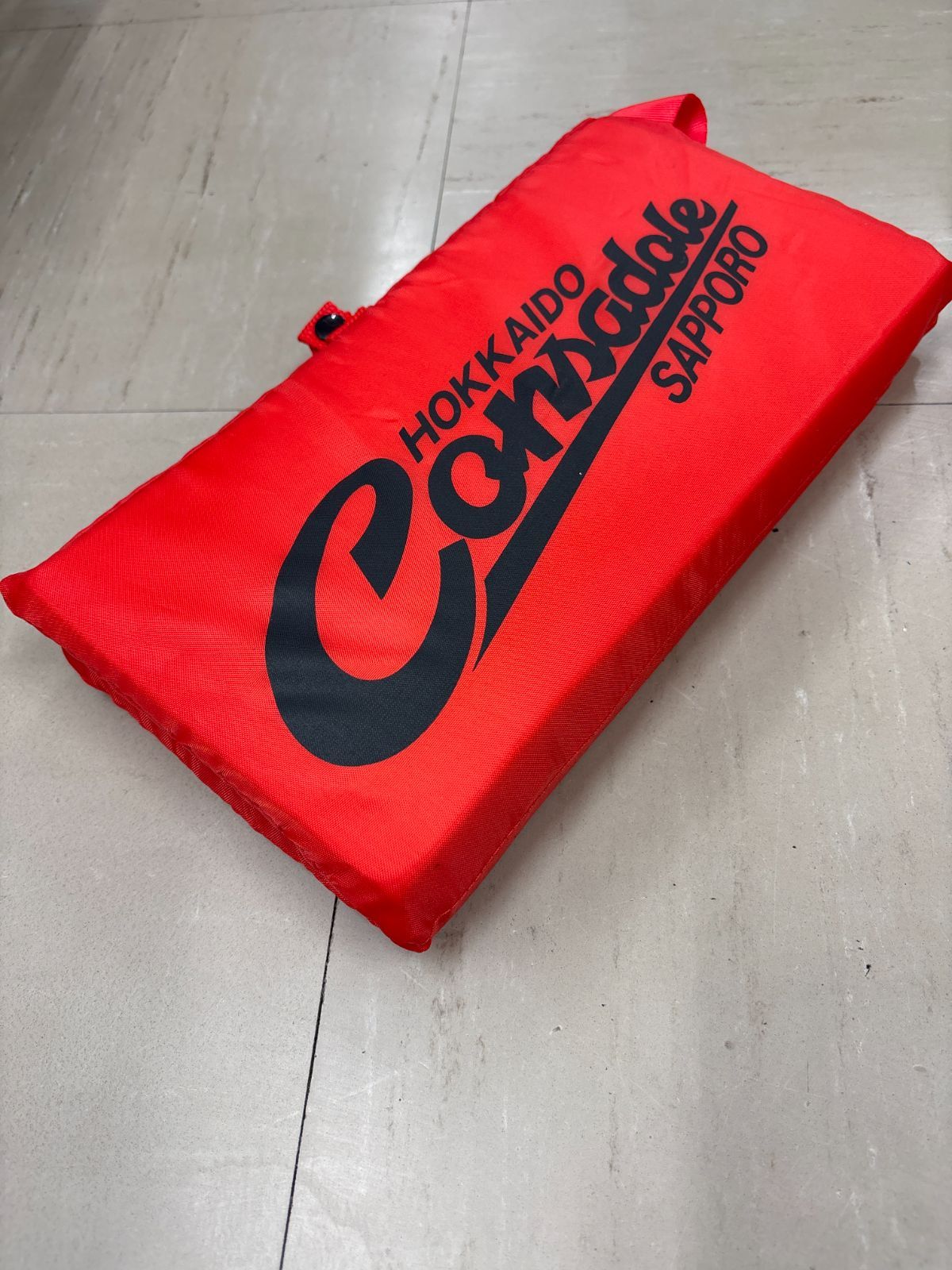 送料無料【観戦グッズ】北海道コンサドーレ札幌 ドーレくん 折りたたみ 