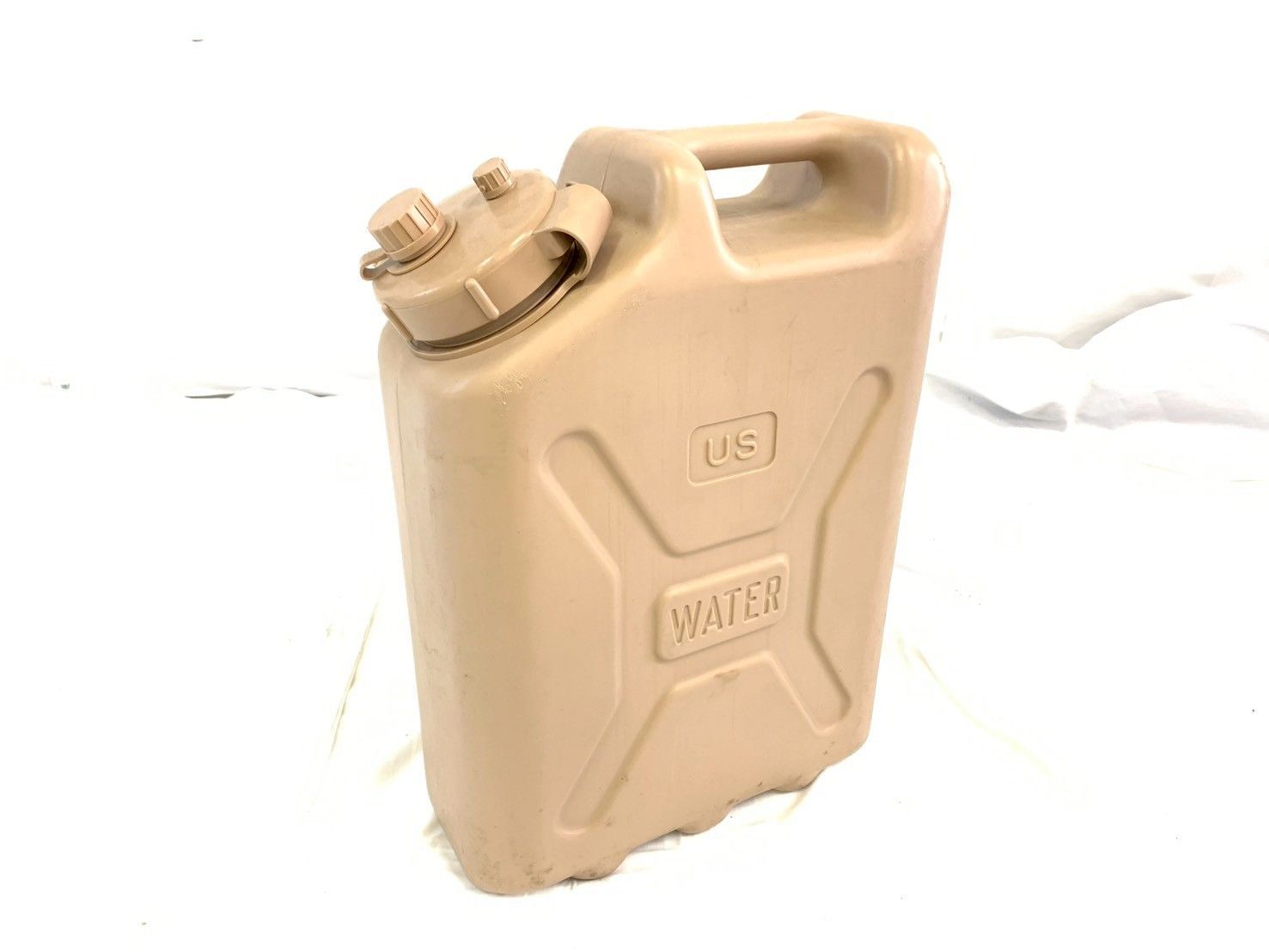 米軍放出品】未使用品 ウォータータンク ポリタンク ジェリカン 5GAL