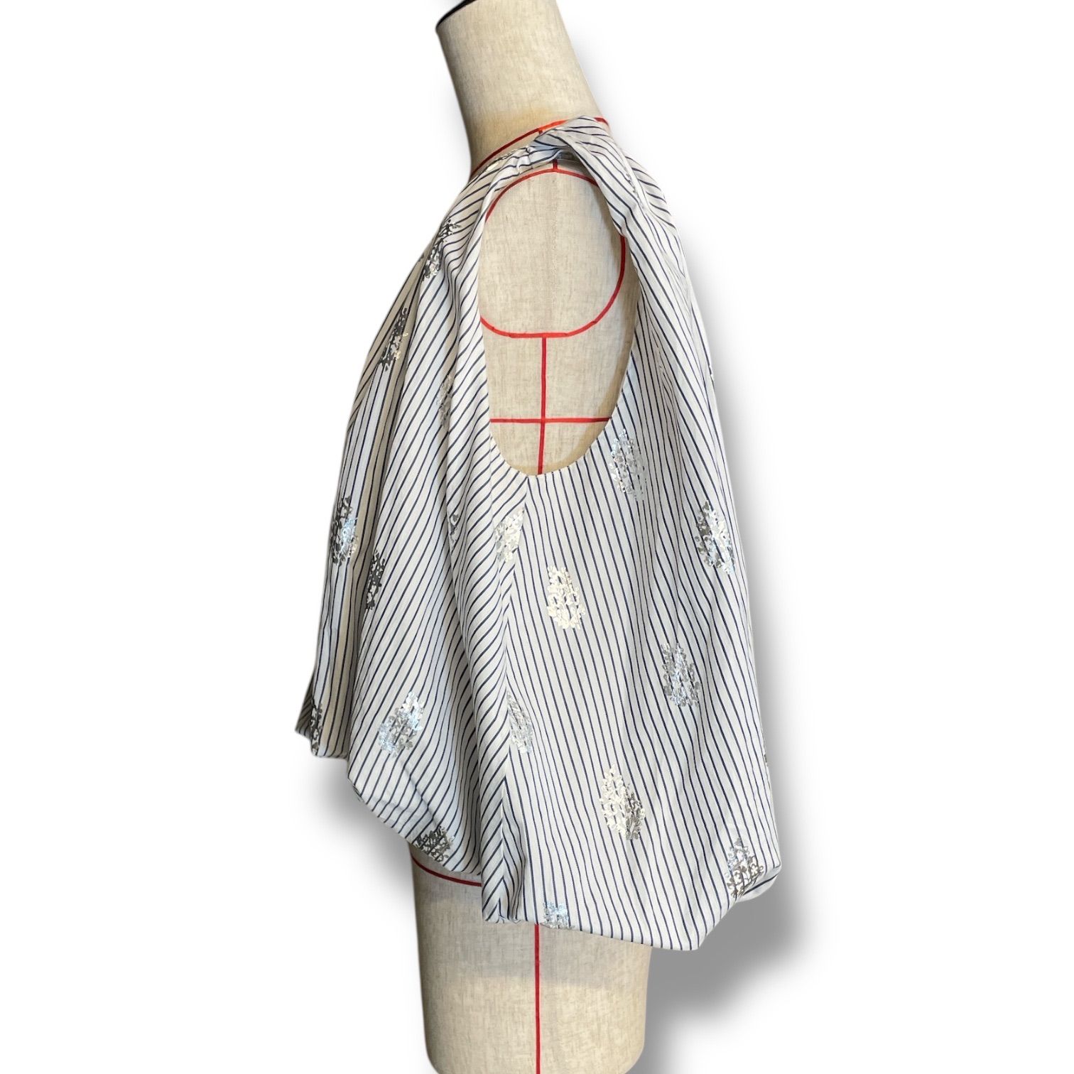 ne Quittez pas ヌキテパ Poplin Foil Print Balloon Top ノースリーブ