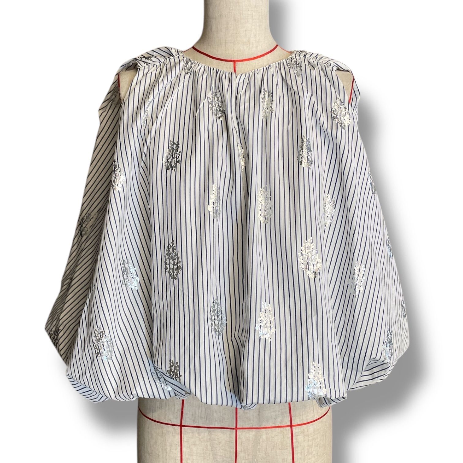 ne Quittez pas ヌキテパ Poplin Foil Print Balloon Top ノースリーブ