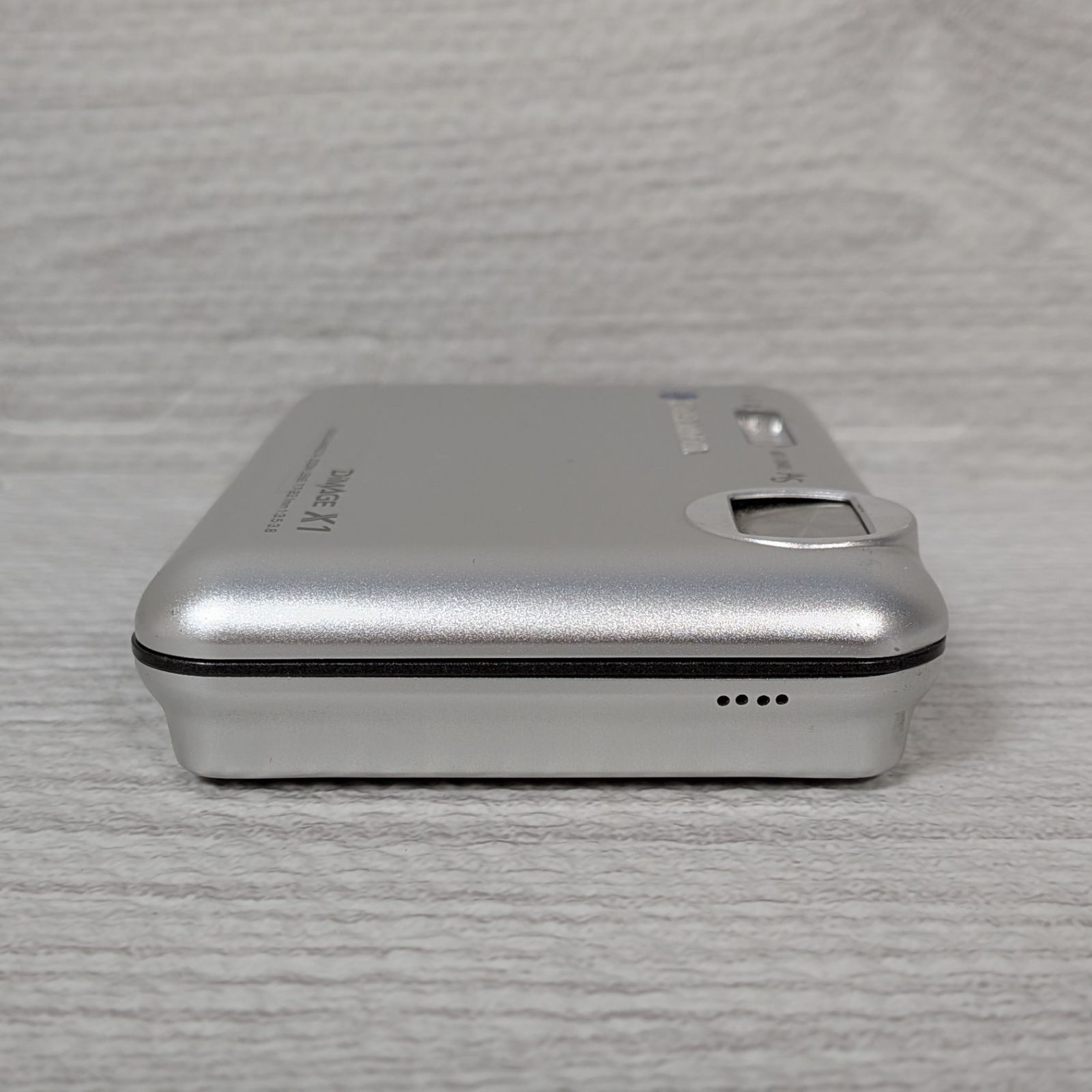 ジャンク品 KONICA MINOLTA コニカミノルタ DIMAGE X1 充電器付