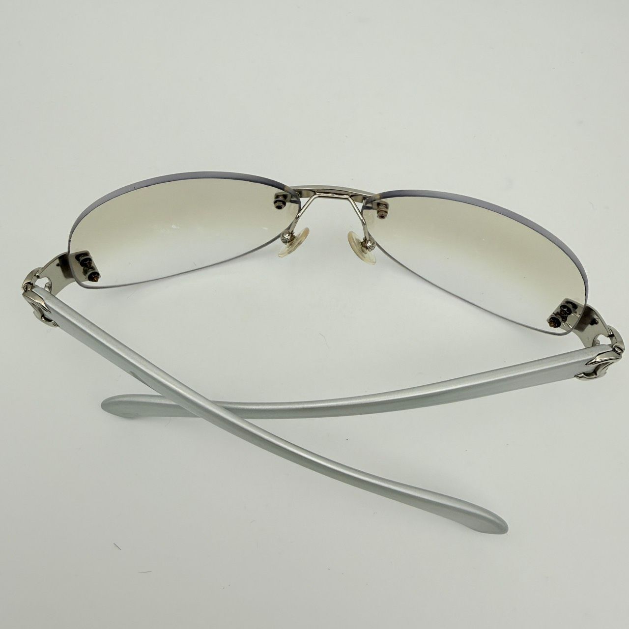 CHANEL（シャネル）ココマーク リムレスサングラス シルバー系 CCロゴ