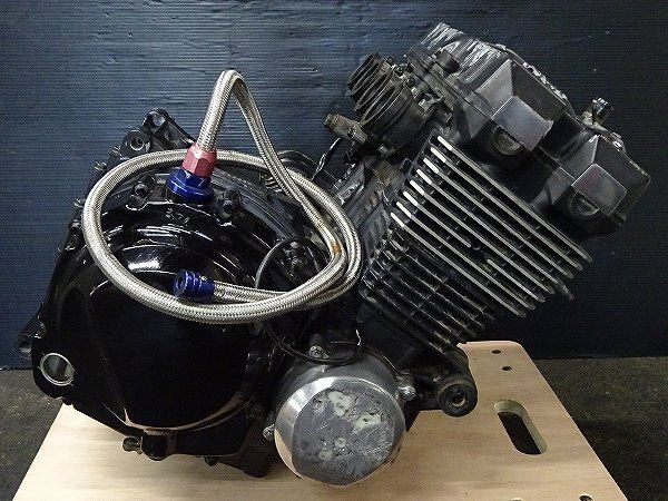カワサキ カワサキ ZRX400 II 1998年式 エンジンマウント バイク 