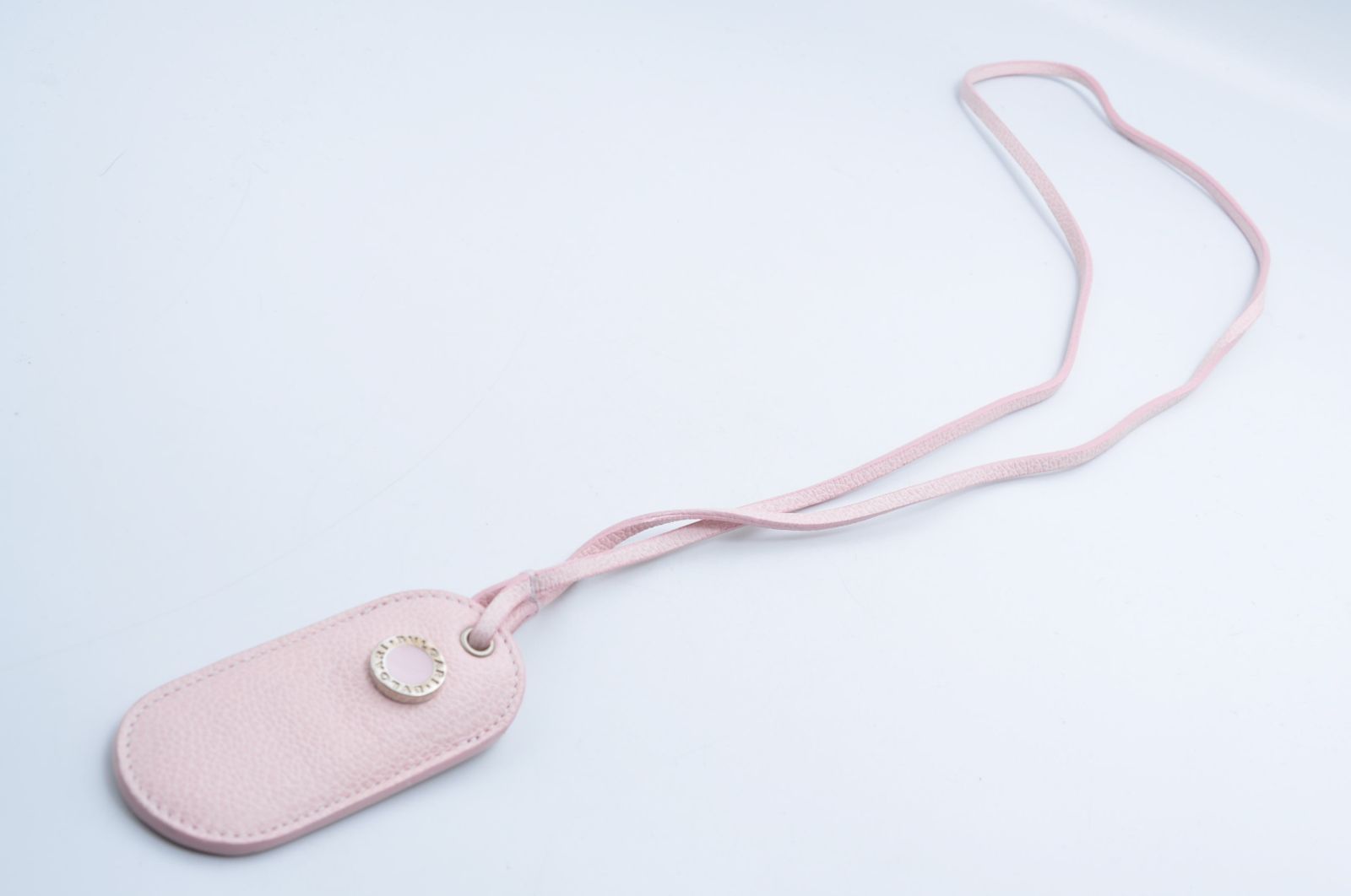 BVLGARI ブルガリ ロゴマニア ネックストラップ キーリング