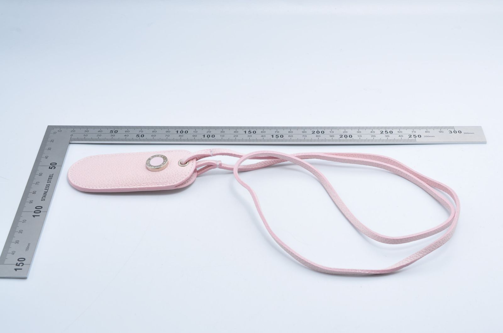 BVLGARI ブルガリ ロゴマニア ネックストラップ キーリング