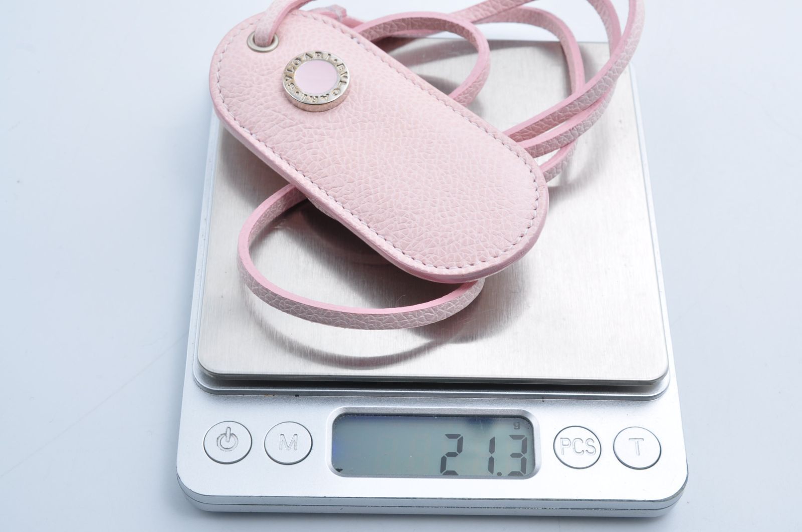 BVLGARI ブルガリ ロゴマニア ネックストラップ キーリング