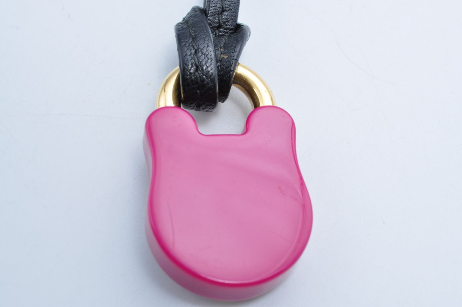 LOEWE ロエベ キーリング キーホルダー 南京錠 パドロック ピンク