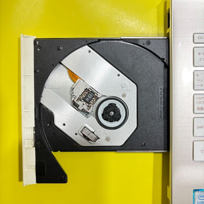 美品【7世代】Core i3ノートパソコン✨SSD爆速✨ windows11✨オフィス