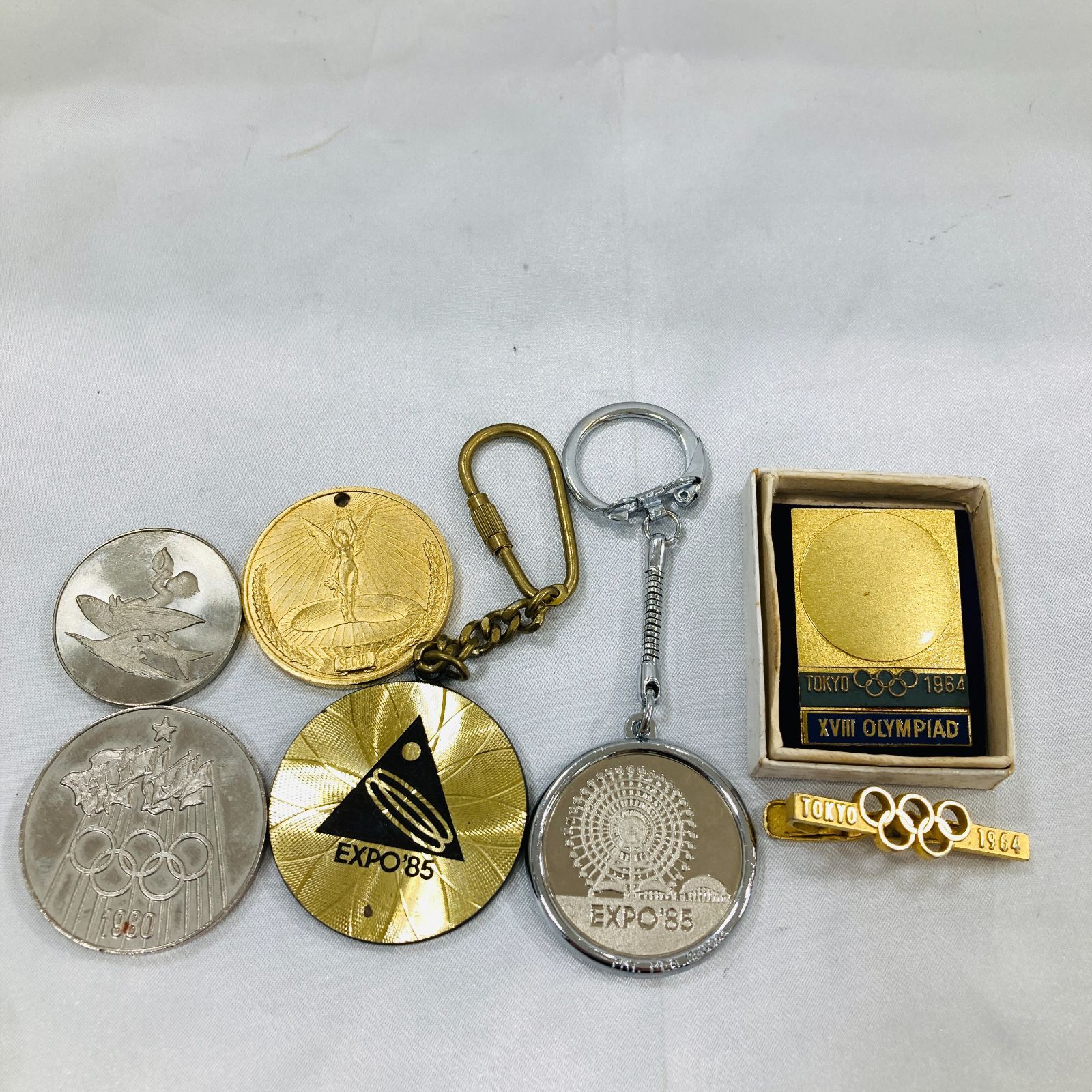 A【まとめ売り】記念メダル ネクタイピン ピンバッジ 1964年 東京