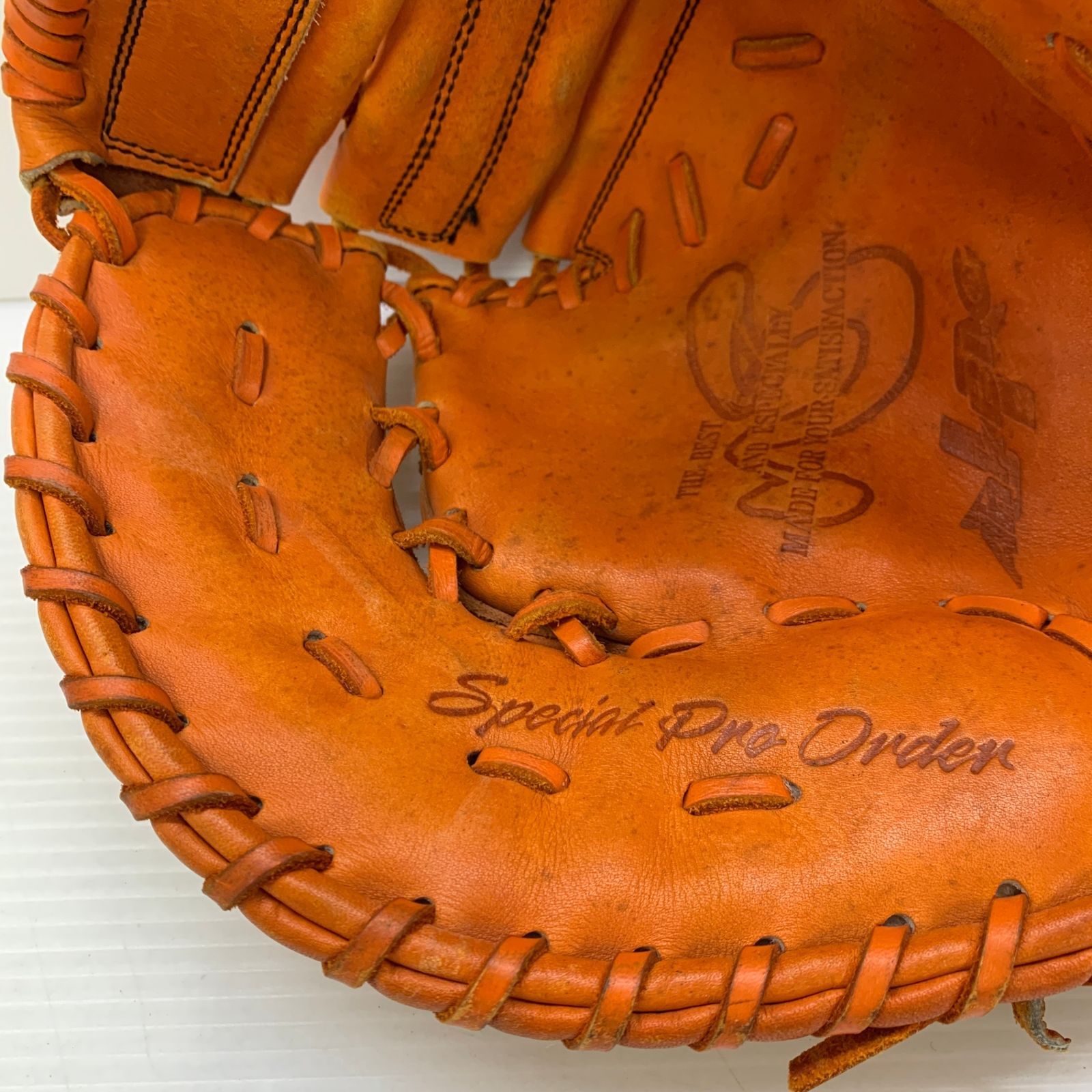 ハタケヤマ HATAKEYAMA  硬式 大人 一般 ファーストミット 一塁手 グローブ グラブ 左投げ PRO-3701 中古品  野球 7922 ハタケヤマ HATAKEYAMA 硬式 大人 一般 ファーストミット 一塁手