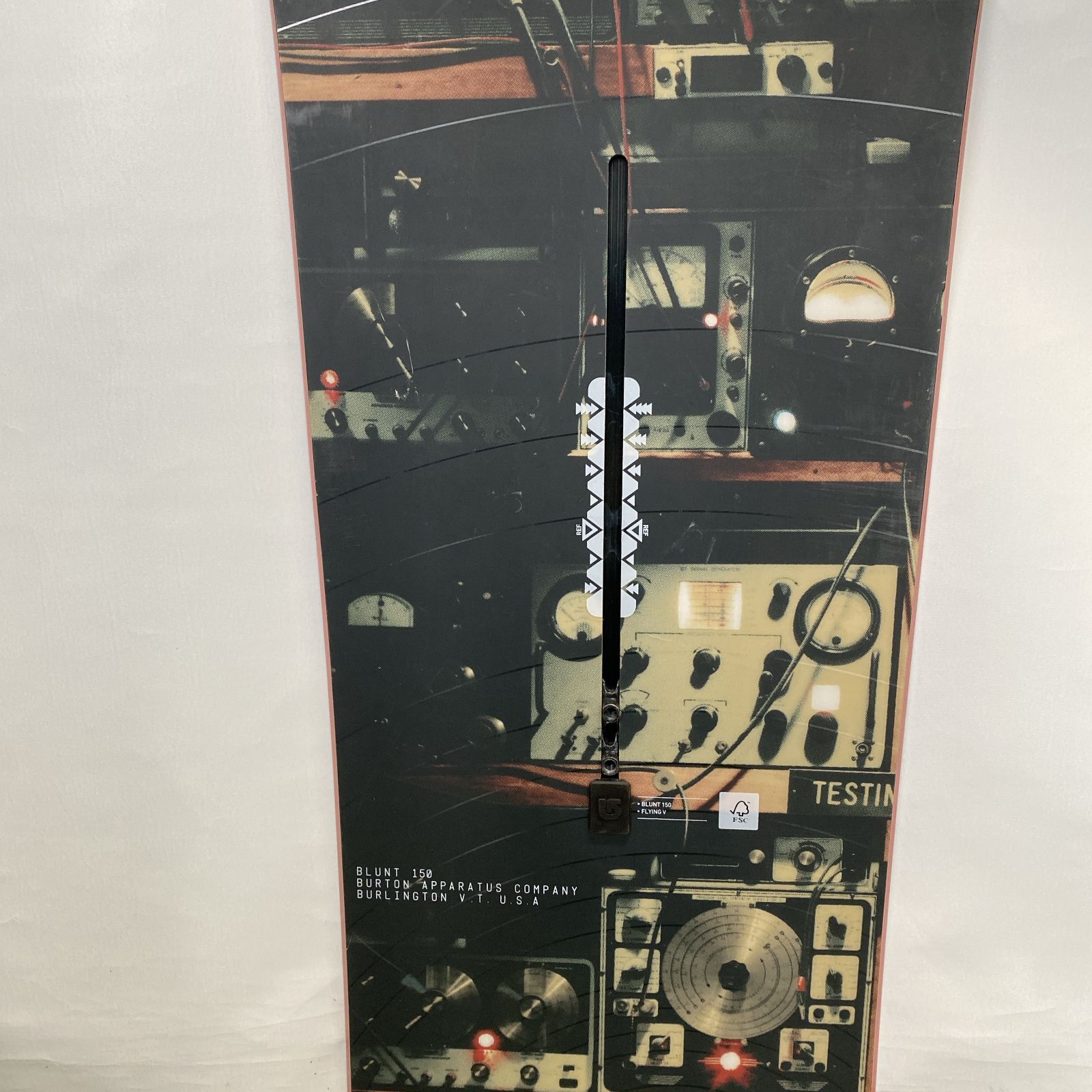 浜館58-242] [店舗併売品] BURTON 2017モデル BLUNT FLYING V ダブル