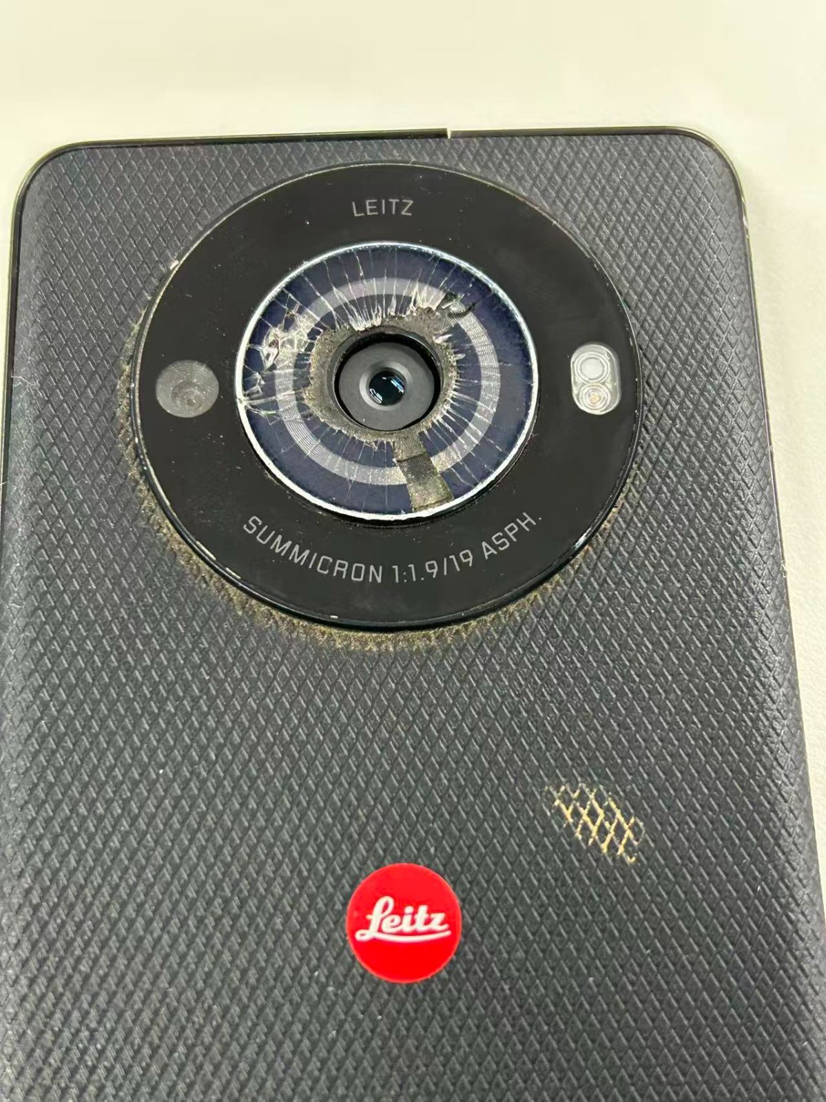 ジャンク品】Leitz phone 3 Review 【公式通販】