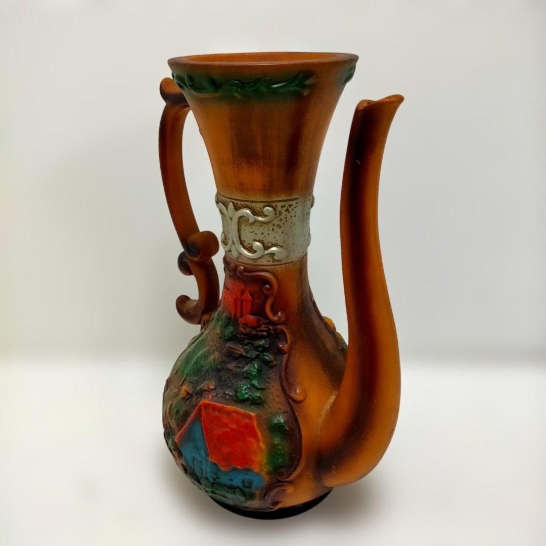 ヨーロピアン調 陶器 花瓶 デキャンタ型 立体人物装飾 アンティーク風