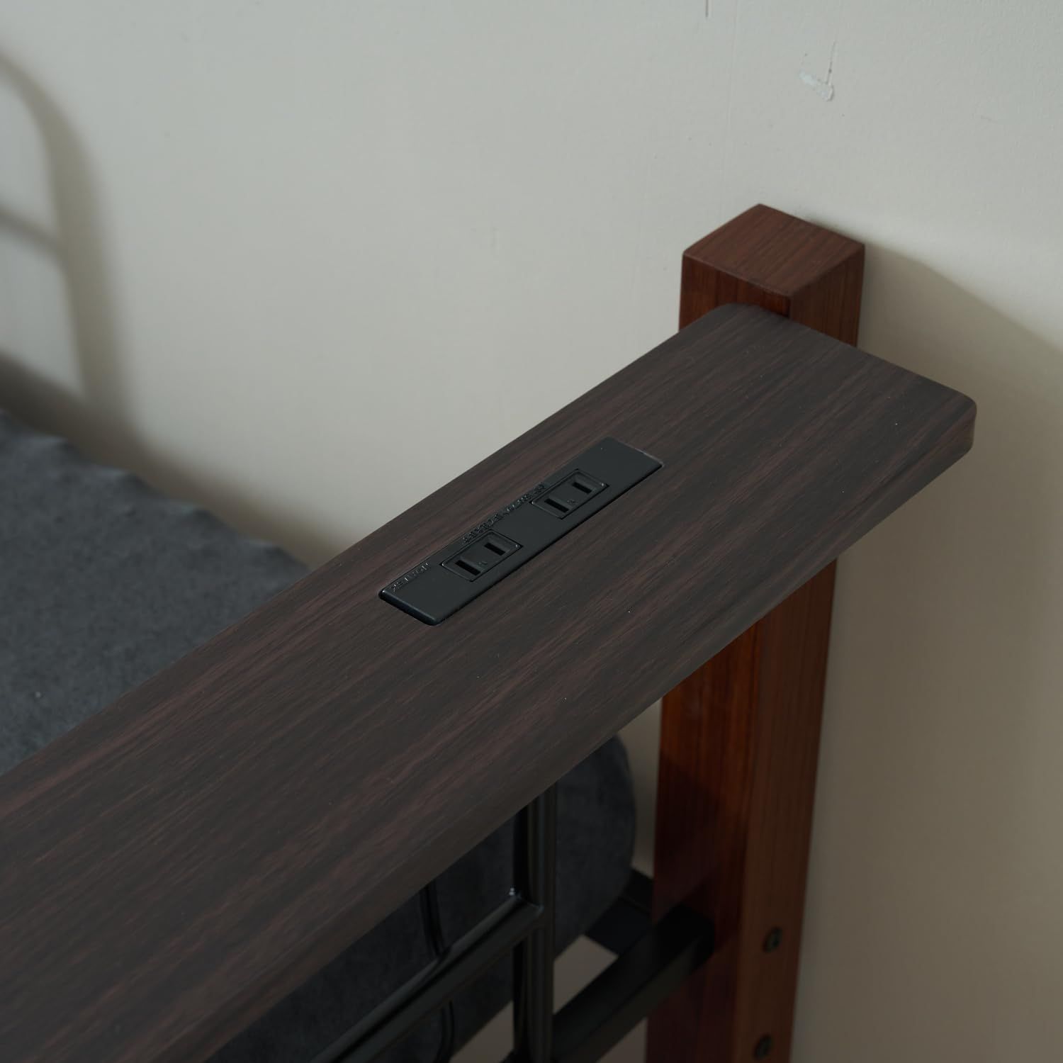 新着商品】ロフトベッド パイプベッド シングル 耐荷重150kg 高さ140cm