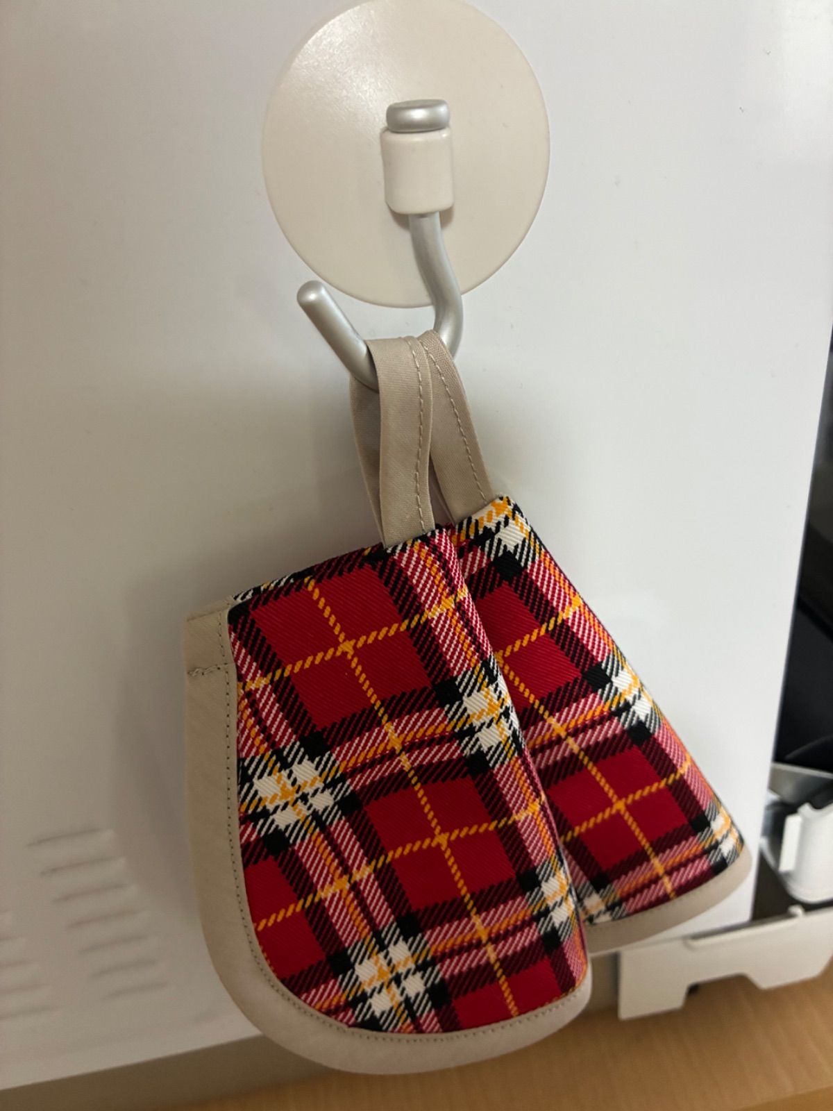 n48)鍋つかみ 2コセット ハンドメイド タータンチェック柄 レッド