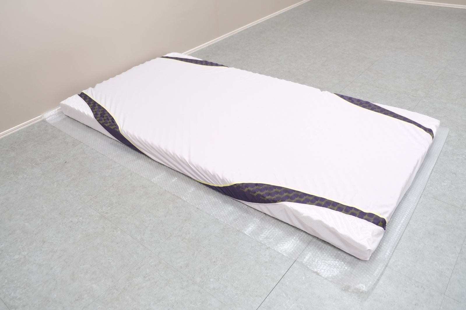 ☆展示極美品☆nishikawa 西川 敷き布団 エアー03 マットレス BASIC 8