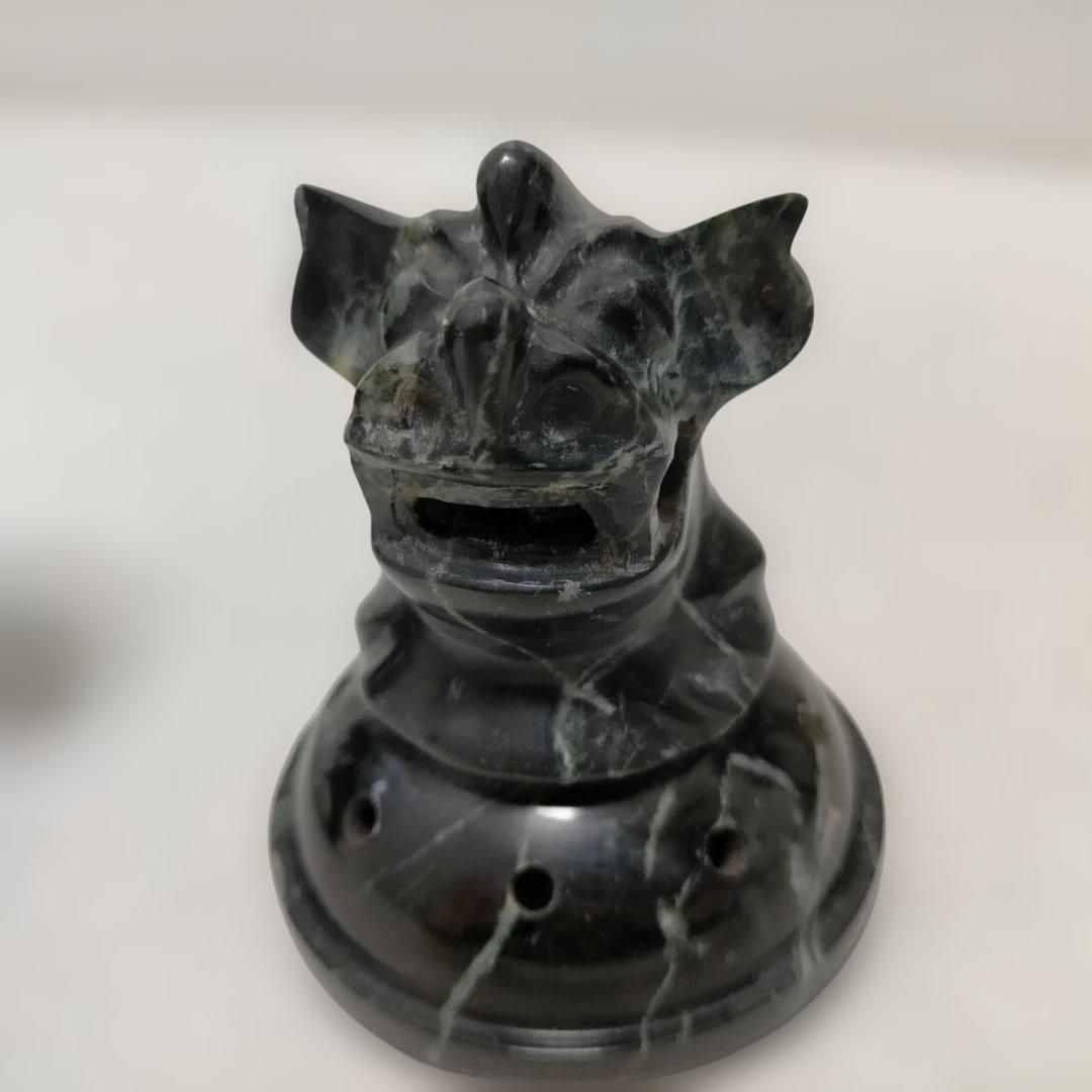 蛇紋石 香炉 獅子摘み 蓋付き 彫刻 透かし穴あり 仏具 天然石