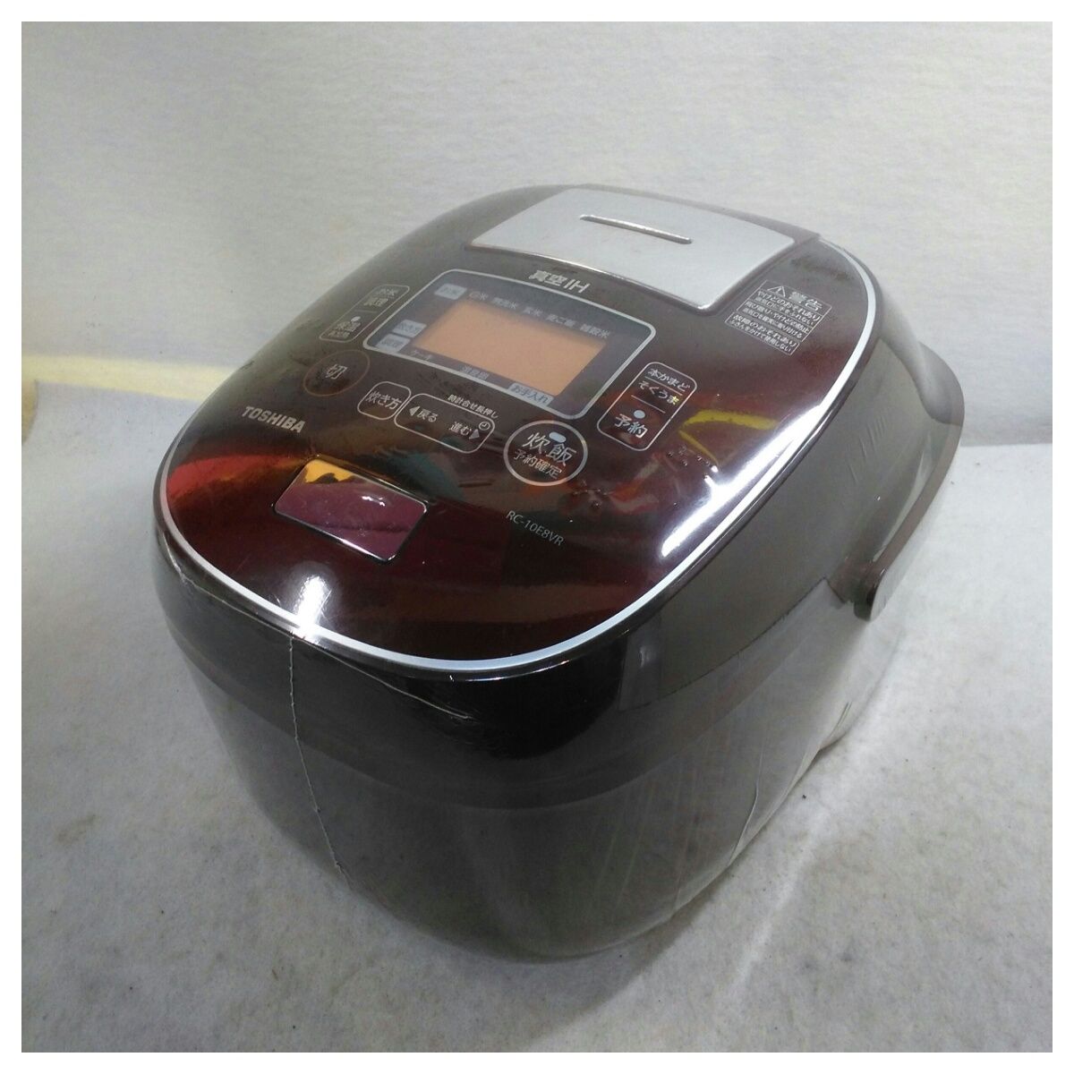 動作確認済】【中古】本体のみ 東芝 真空IH式 炊飯器 5.5合炊き RC