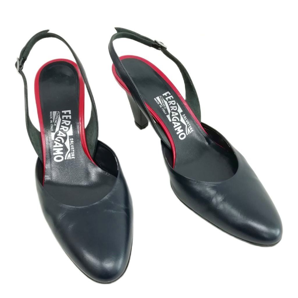 サルヴァトーレフェラガモ Salvatore Ferragamo バックストラップ