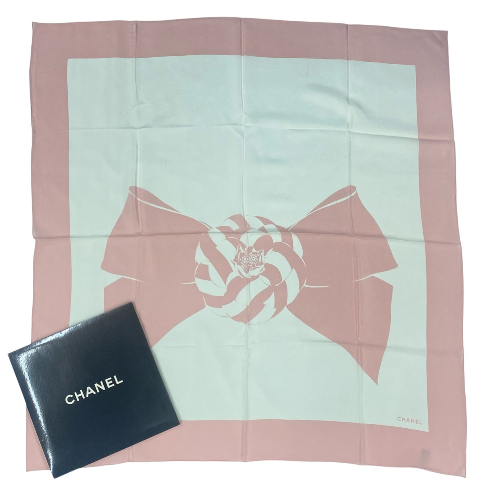 新品同様 CHANEL シャネル 大判 スカーフ リボン柄 シルク ピンク 箱