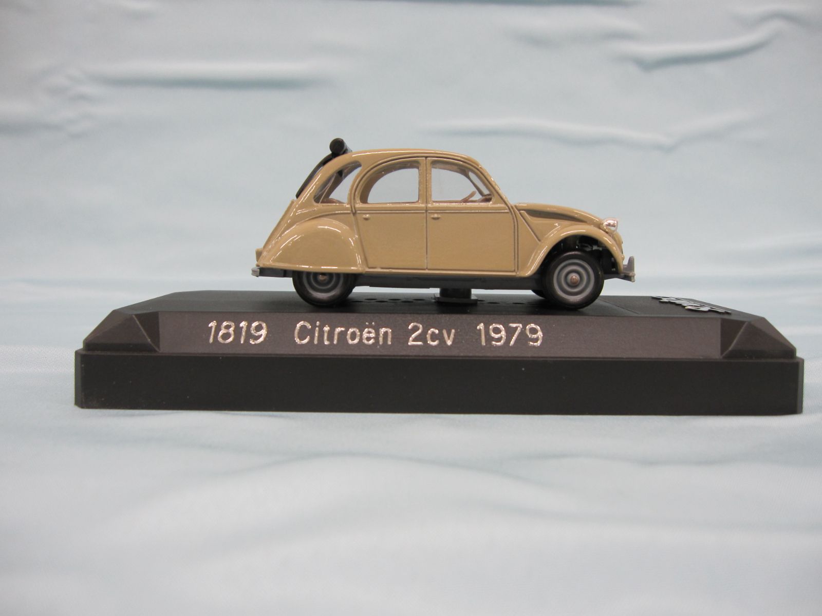 C579 Solido ソリド 1819 Citroën 2cv 1979 シトロエン - メルカリ