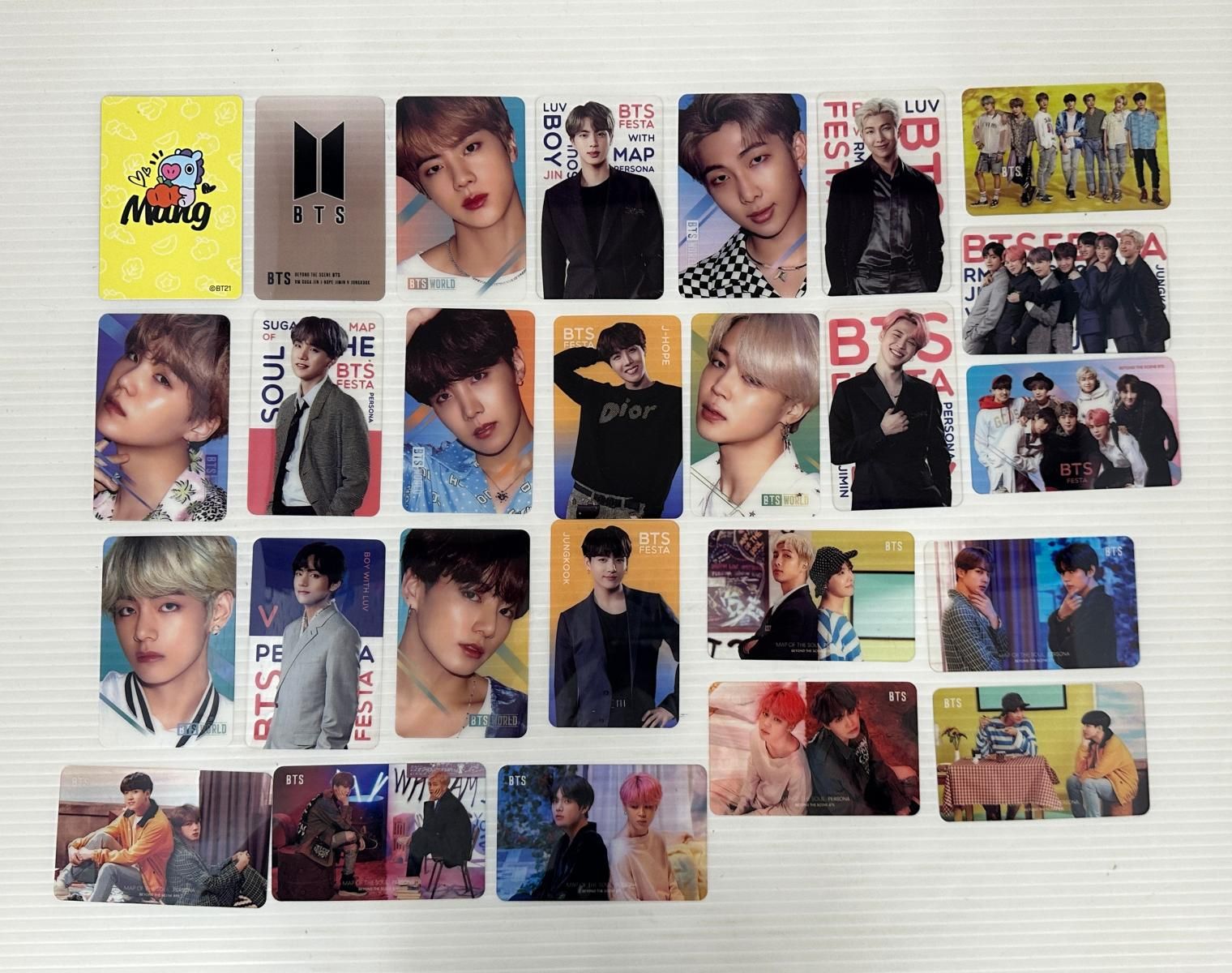 まとめ品】K-POP A4ファイル カード等 まとめ 韓国 グループ アイドル