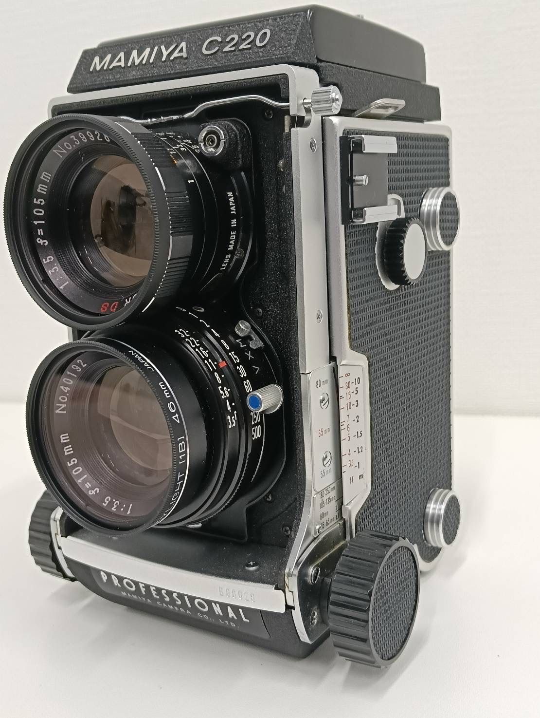 中古品】 Mamiyaマミヤ C220 Professionalプロフェッショナル 二眼レフ