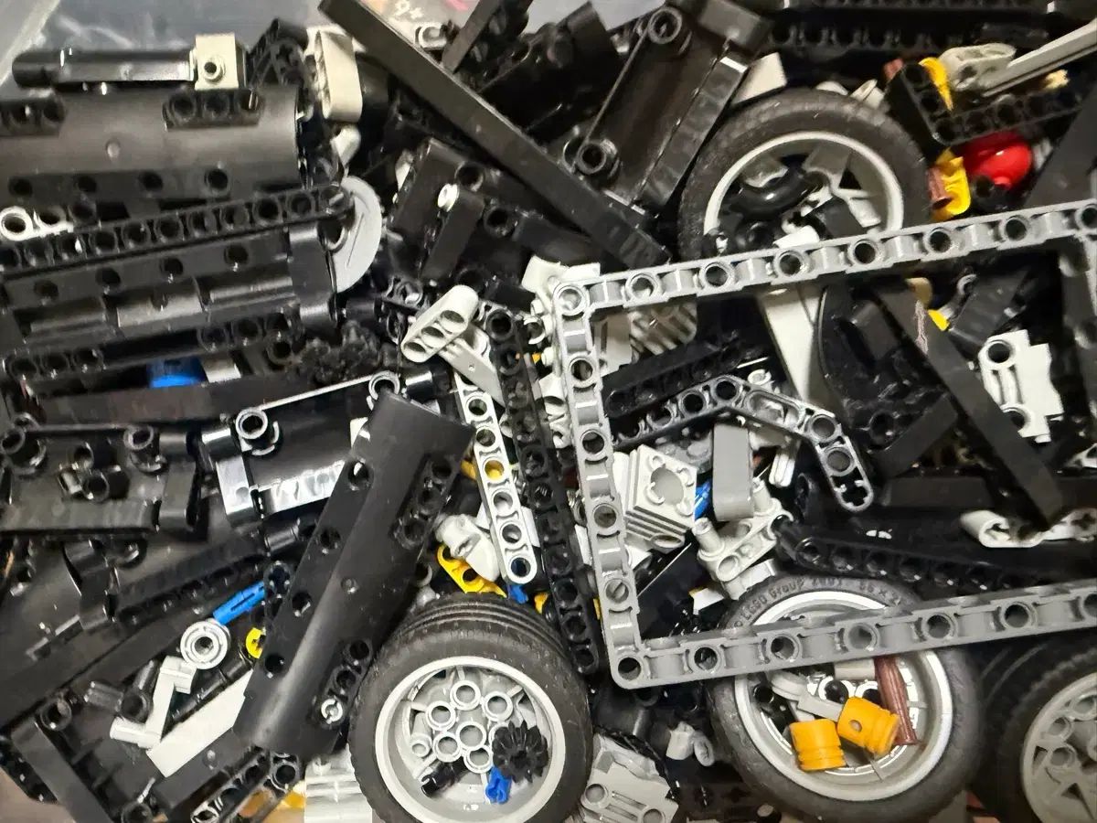 LEGOテクニック 42111 ダッジチャージャー 疾走 2 Baddies - メルカリ