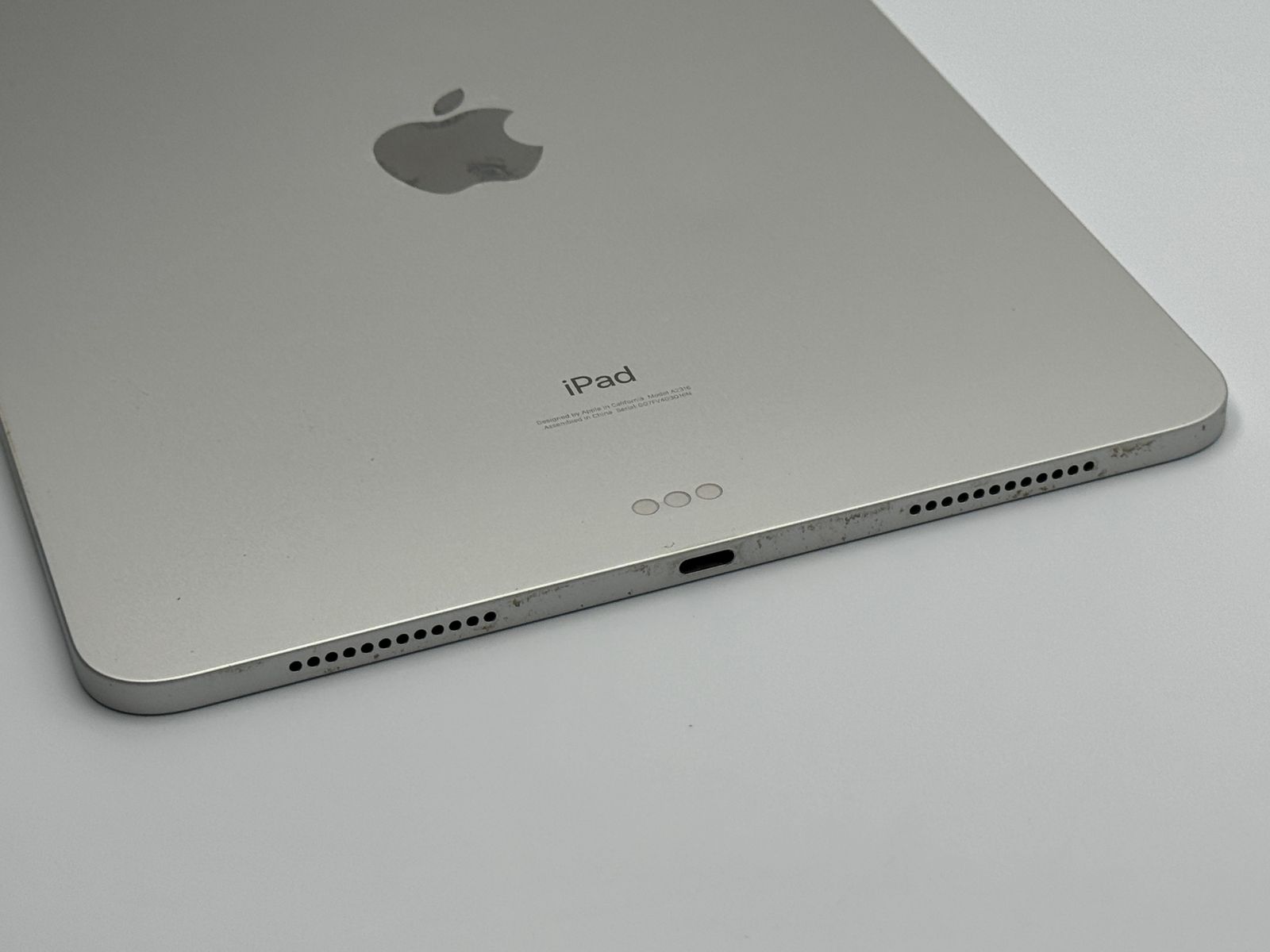 中古C】iPad Air 4 64GB シルバー Wi-Fi バッテリー【90%】 - メルカリ