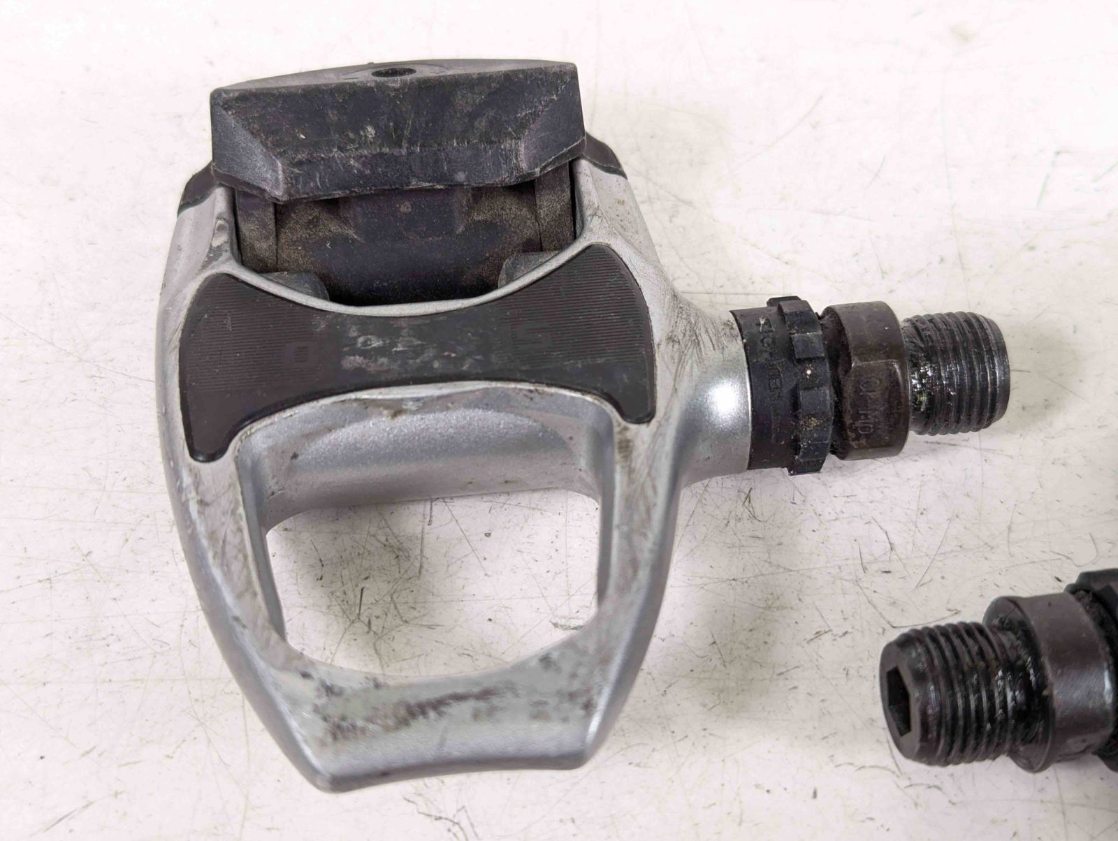 並品】Shimano シマノ PD R540 ビンディング PD260221L - メルカリ